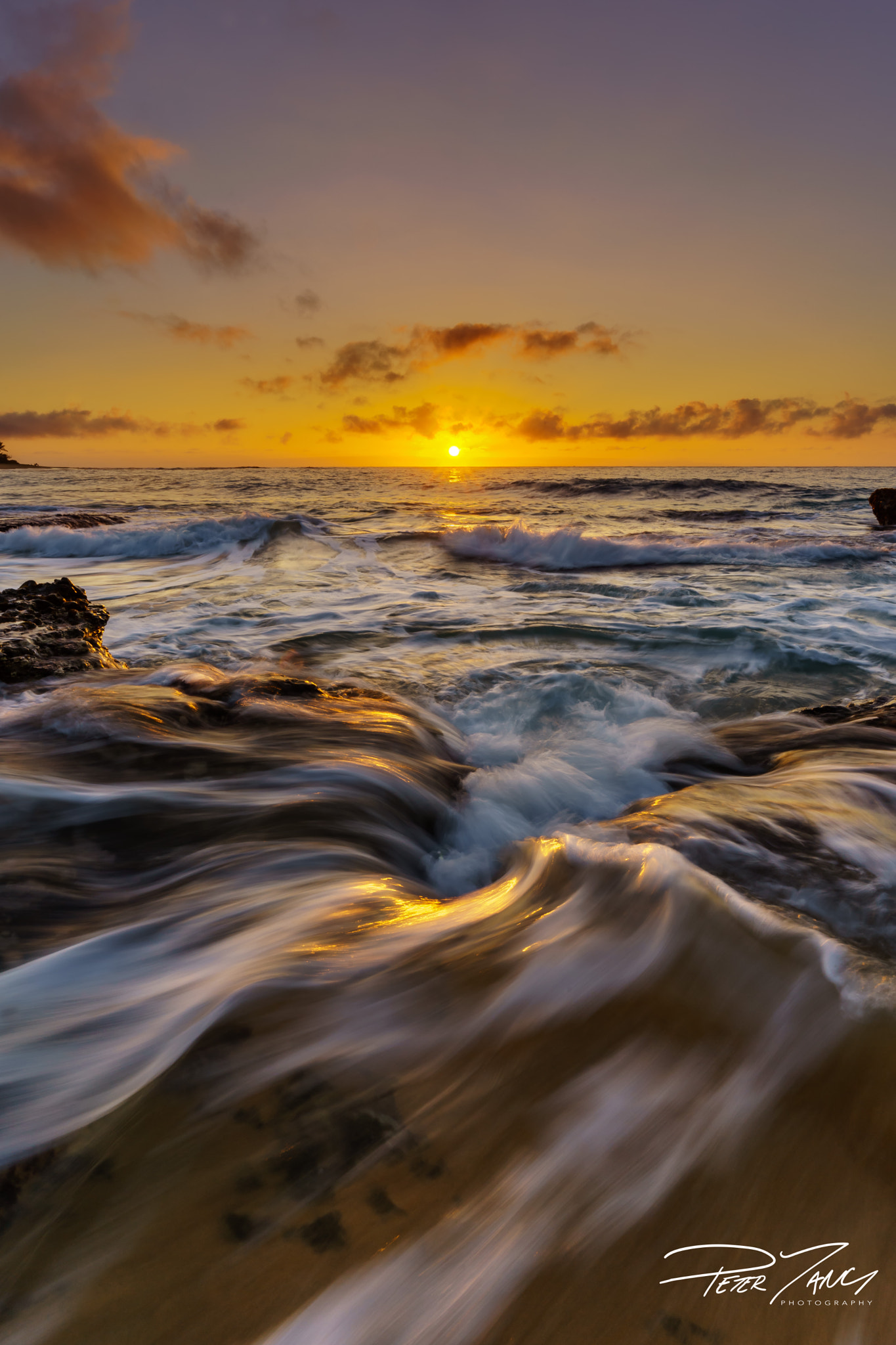 Sony a7 II + ZEISS Batis 18mm F2.8 sample photo. Swirly sunrise photography