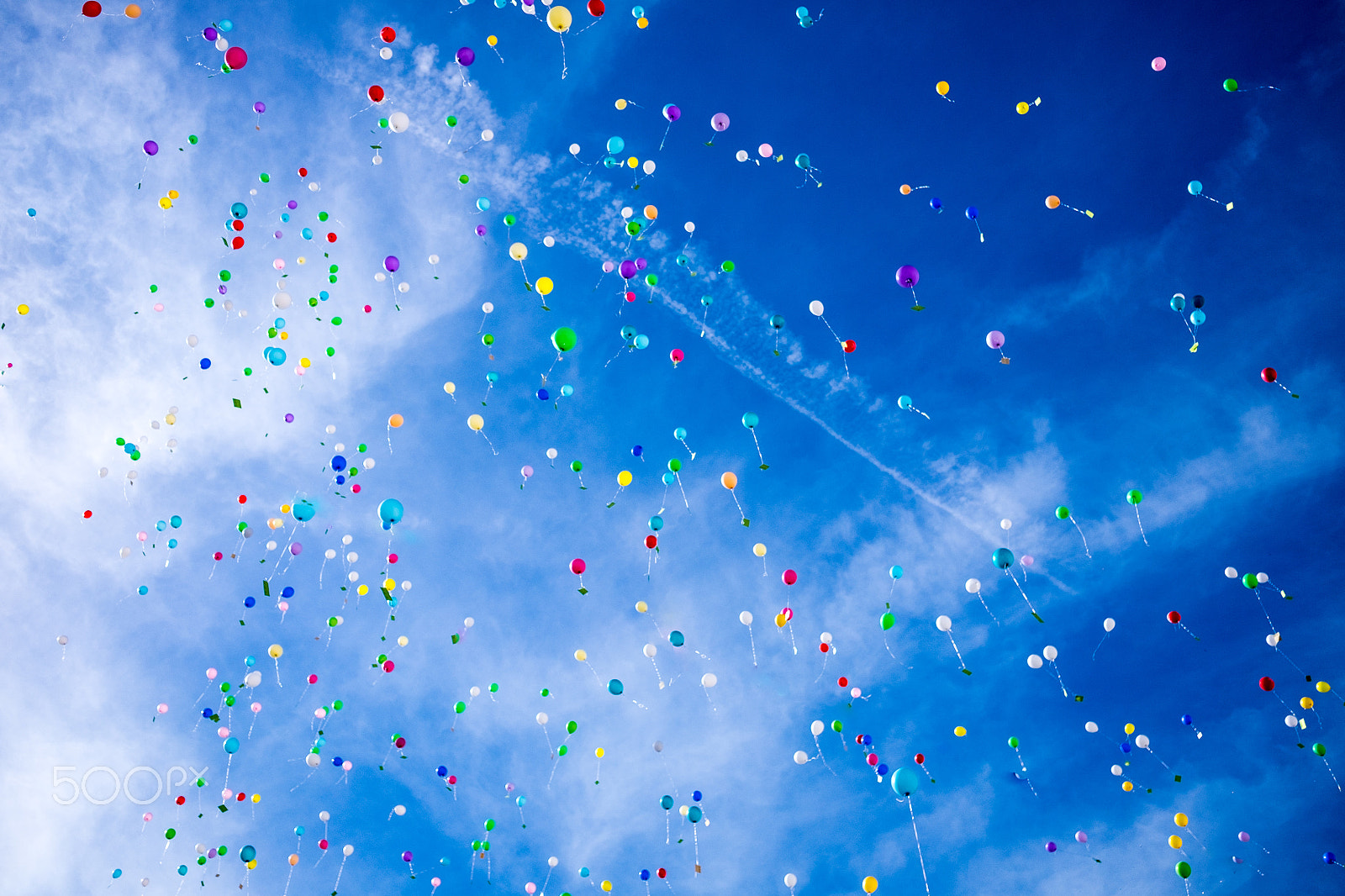 Fujifilm XF 23mm F2 R WR sample photo. Lâcher de ballons photography