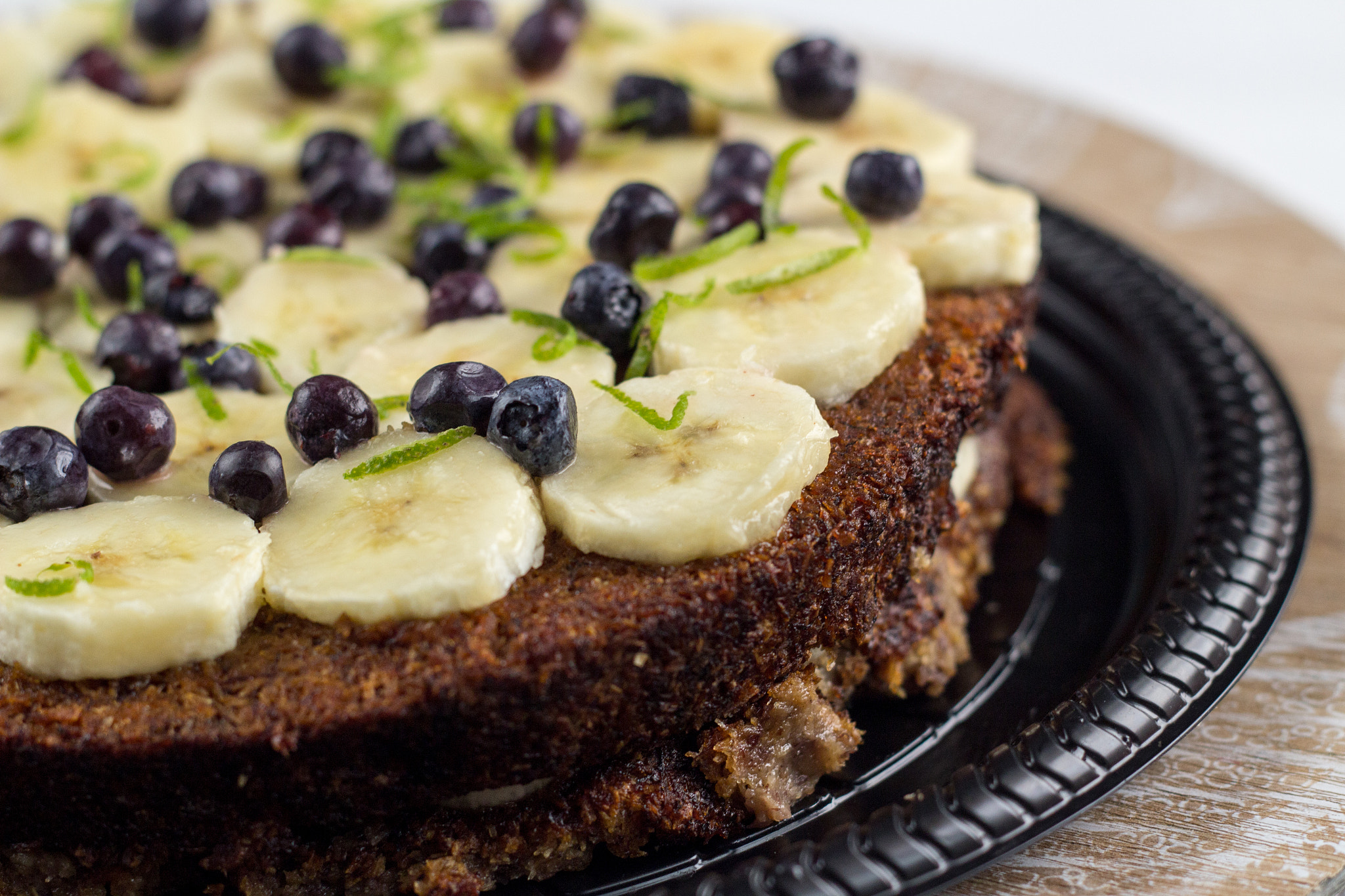 Canon EF 50mm F1.8 II sample photo. Vegan cake photography