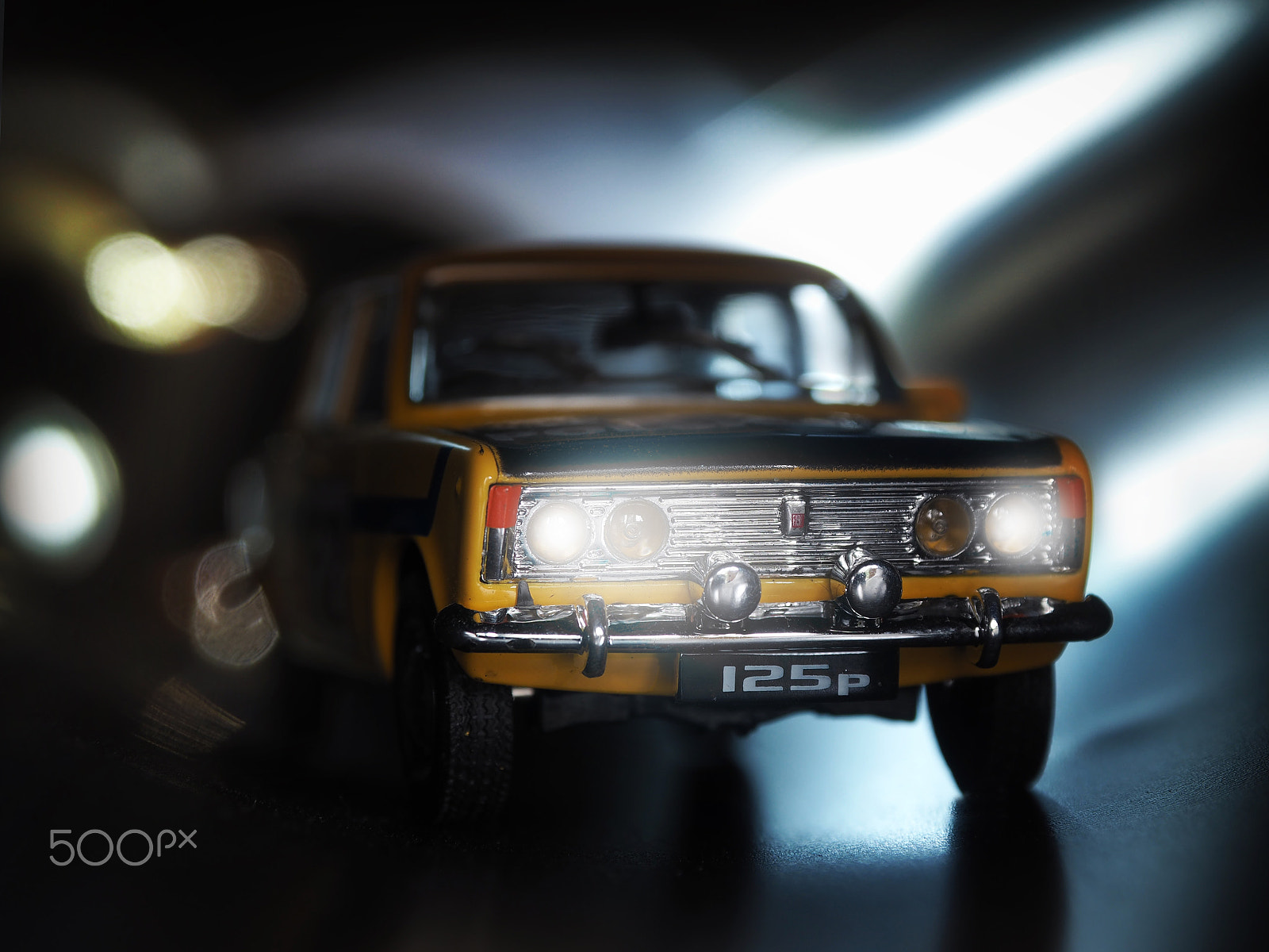 Olympus OM-D E-M10 II sample photo. Small car toy fiat 125p photography