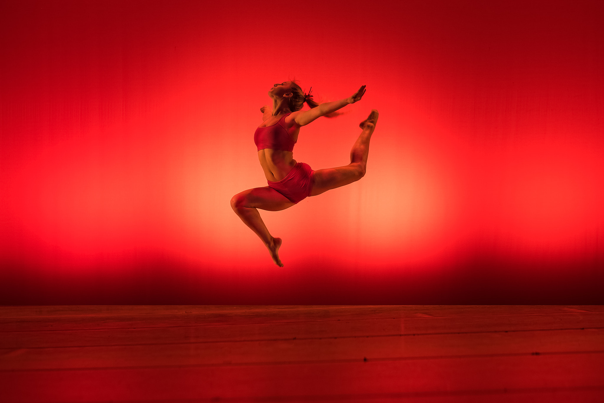 Fujifilm X-T1 + Fujifilm XF 56mm F1.2 R sample photo. Winter dance photography