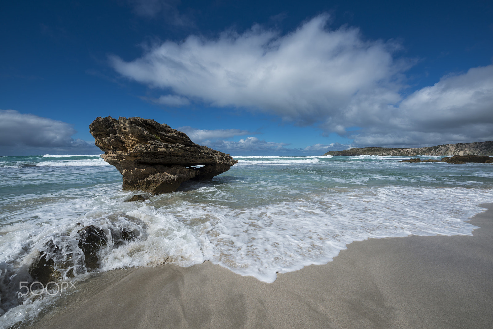 Nikon AF-S Nikkor 14-24mm F2.8G ED sample photo. Wet feet in the next second photography