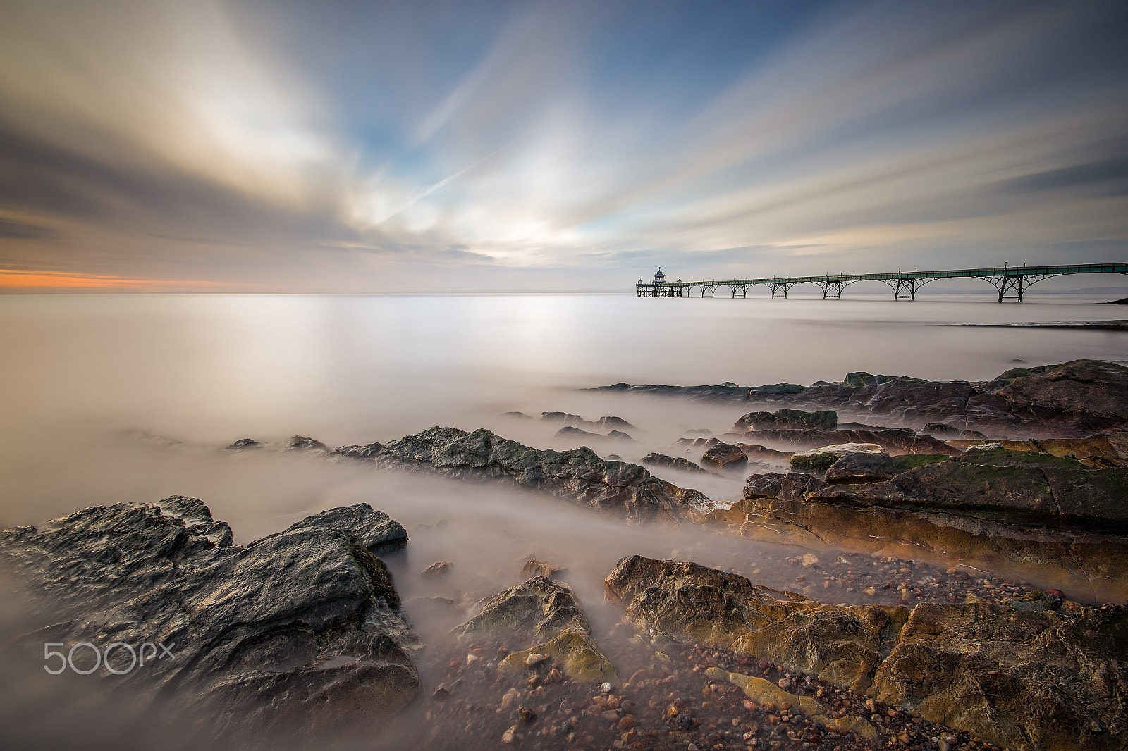 Sigma 10-20mm F4-5.6 EX DC HSM sample photo. The pier photography