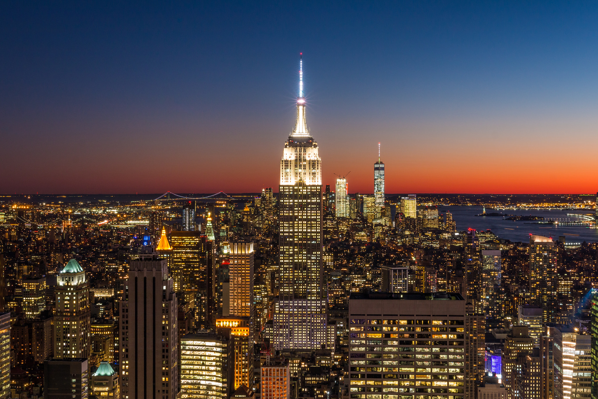 Sigma 18-35mm f/1.8 DC HSM sample photo. Empire state of mind photography