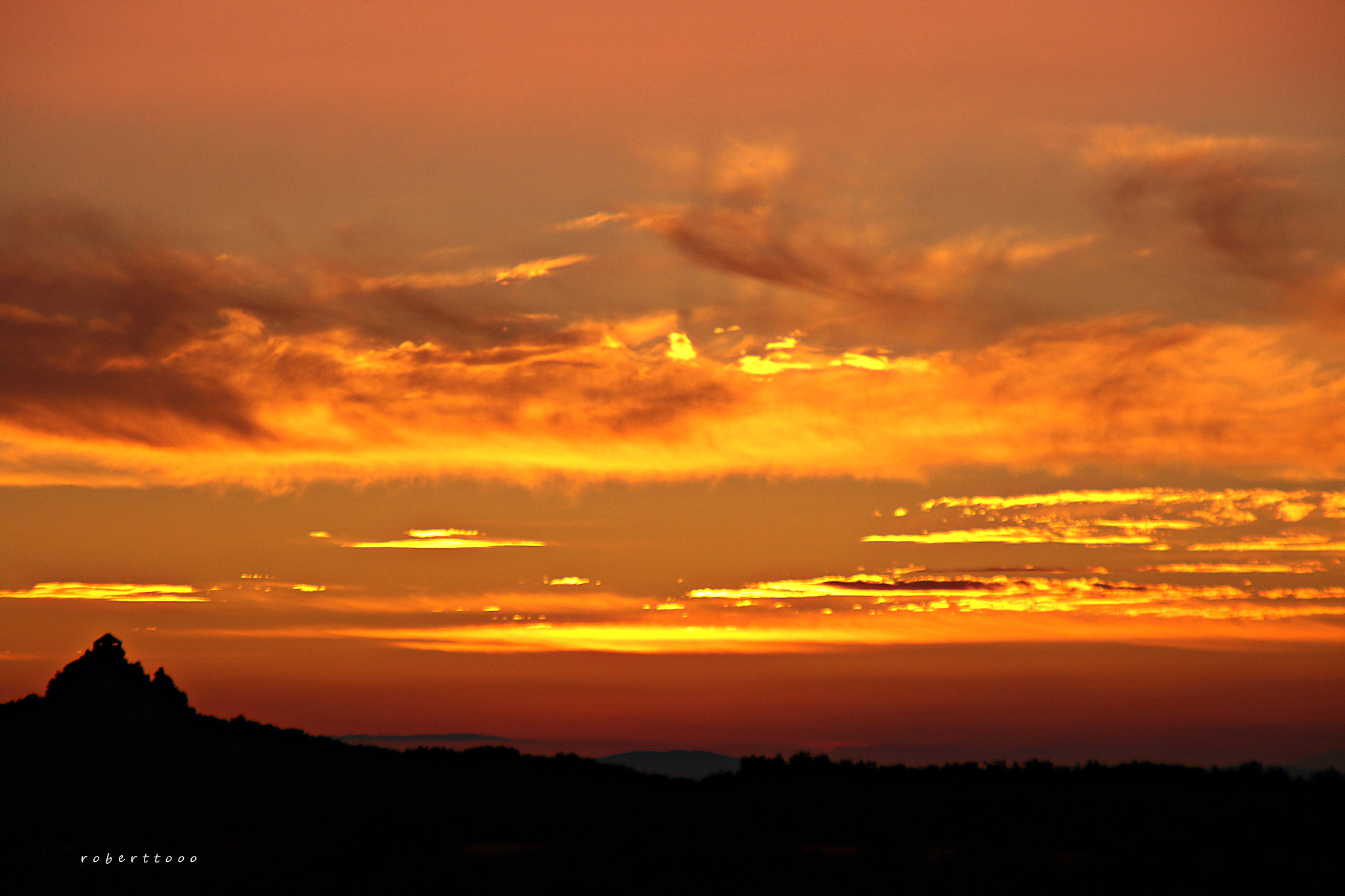Canon EOS 1200D (EOS Rebel T5 / EOS Kiss X70 / EOS Hi) sample photo. Sunset photography