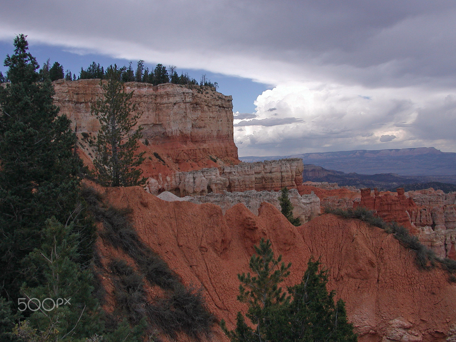 Olympus C3040Z sample photo. View of bryce canyon photography