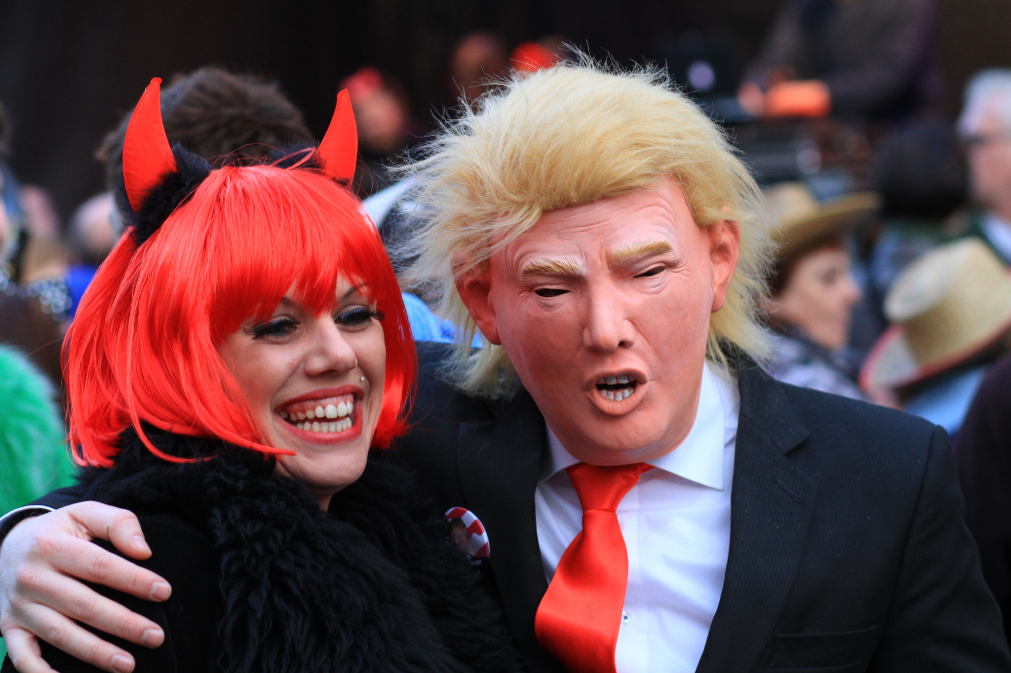 Canon EOS 7D + Canon EF 85mm F1.8 USM sample photo. Fasching [la]: trump everywhere...[#1] photography