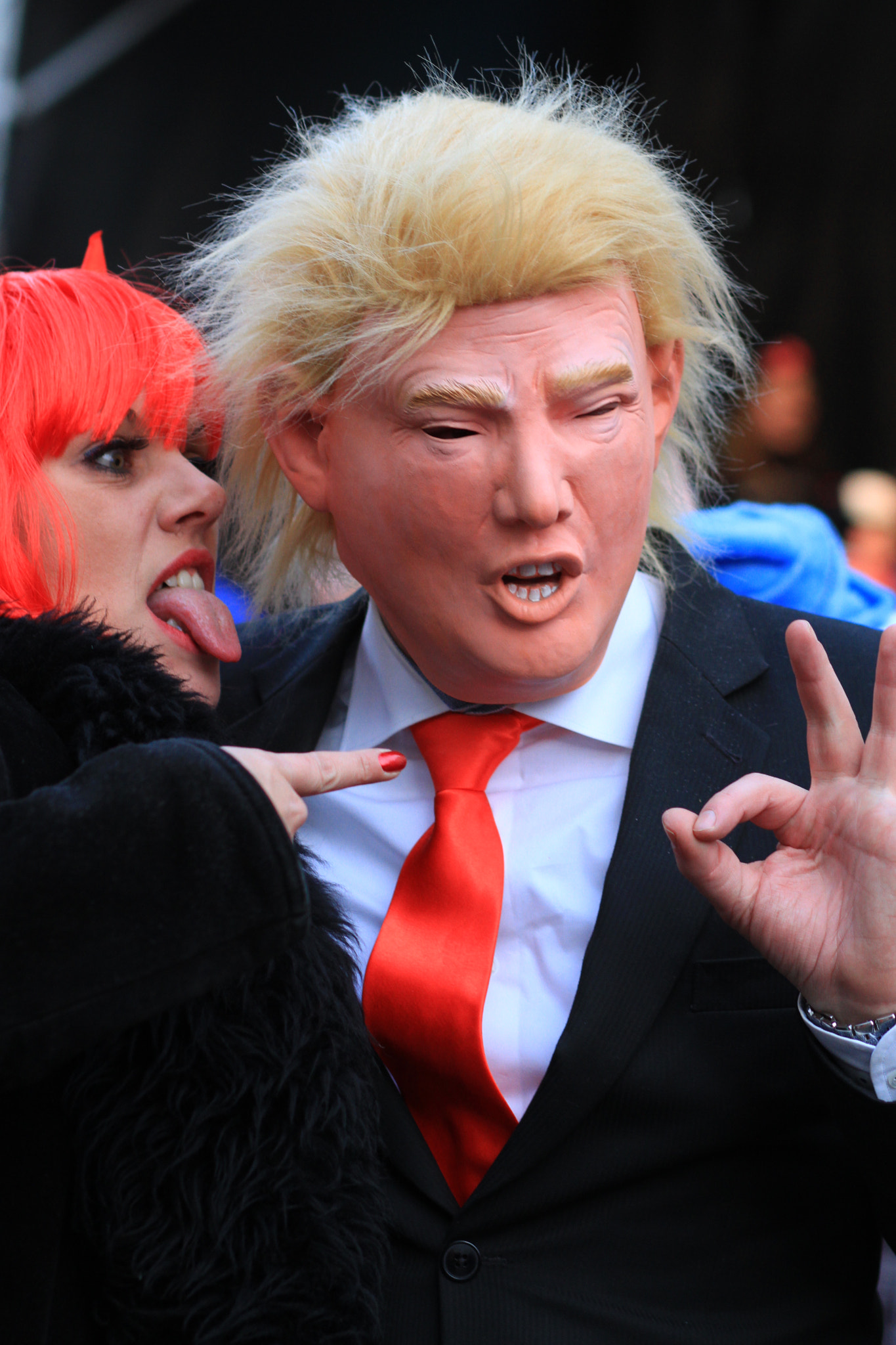 Canon EOS 7D + Canon EF 85mm F1.8 USM sample photo. Fasching [la]: trump everywhere...[#2] photography