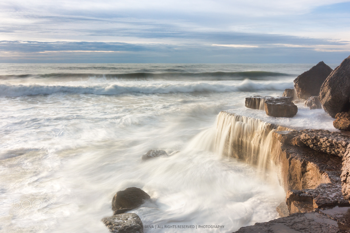 Tokina AT-X Pro 12-24mm F4 (IF) DX sample photo. Wave veil photography