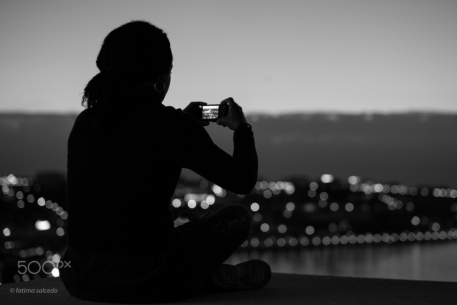 Leica Summilux-M 50mm F1.4 ASPH sample photo. Night time... photography
