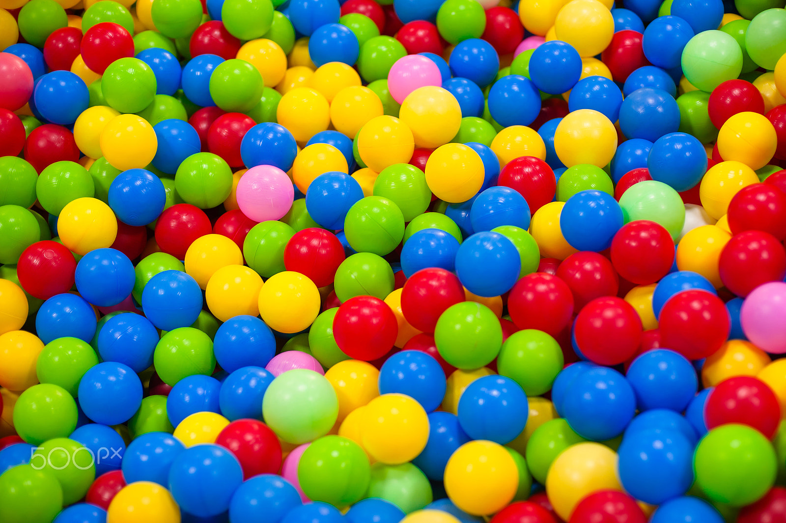 Nikon D700 + Nikon AF Nikkor 50mm F1.4D sample photo. Many colorful plastic balls photography