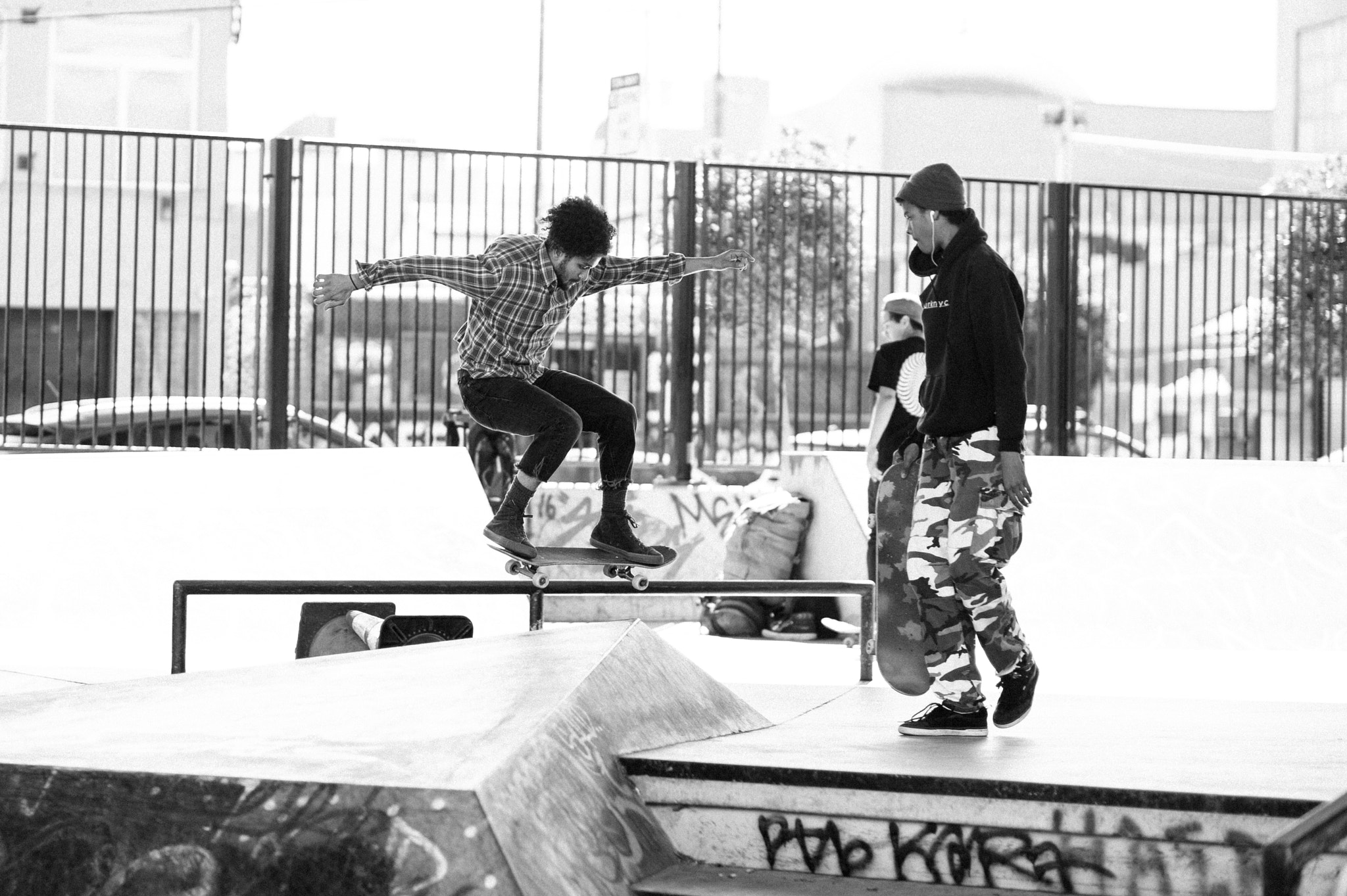 Nikon Df + Nikon AF-S Nikkor 85mm F1.4G sample photo. Skater in soma photography