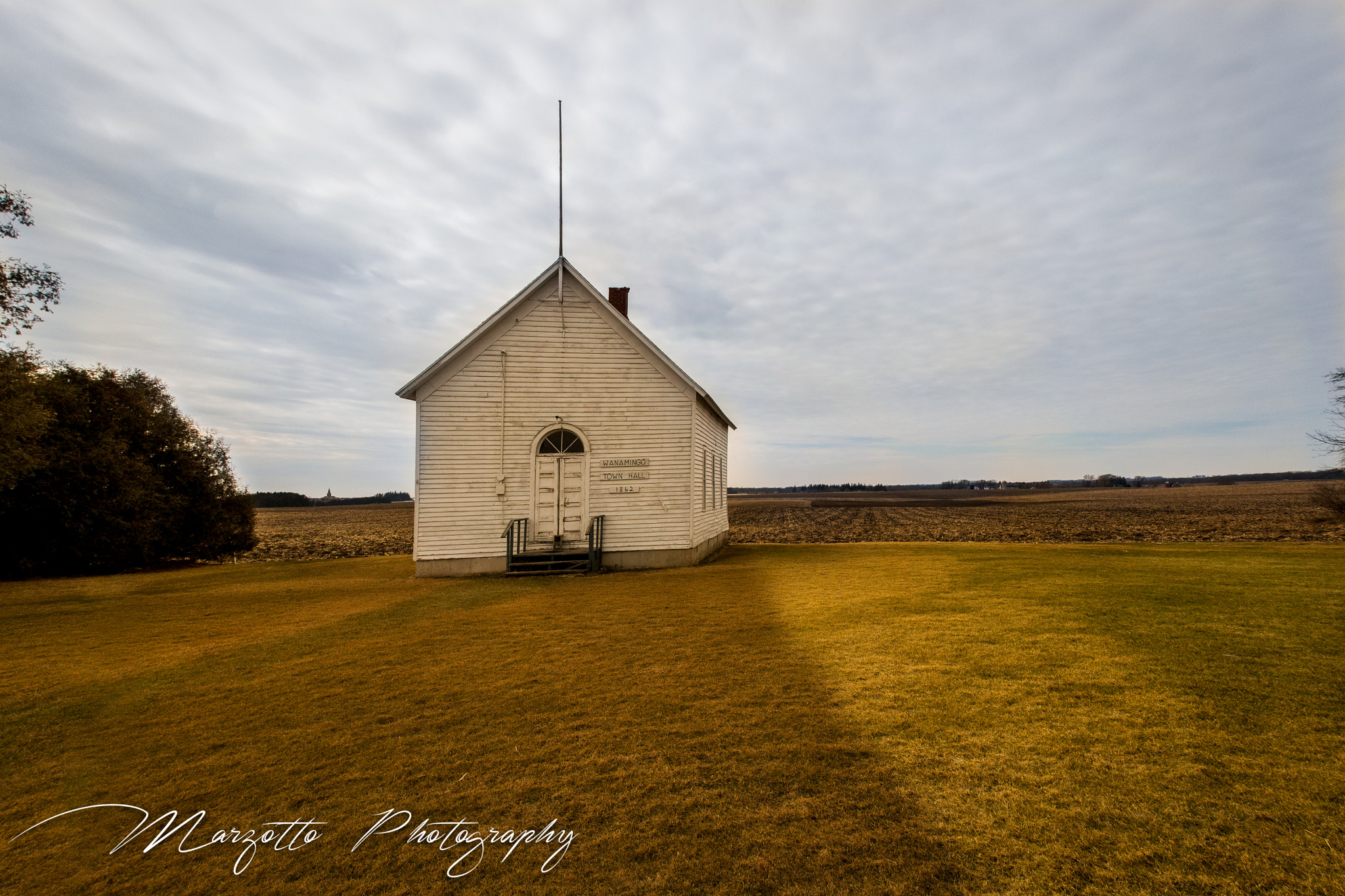 Canon EF 20mm F2.8 USM sample photo. Wanamingo old town hall photography