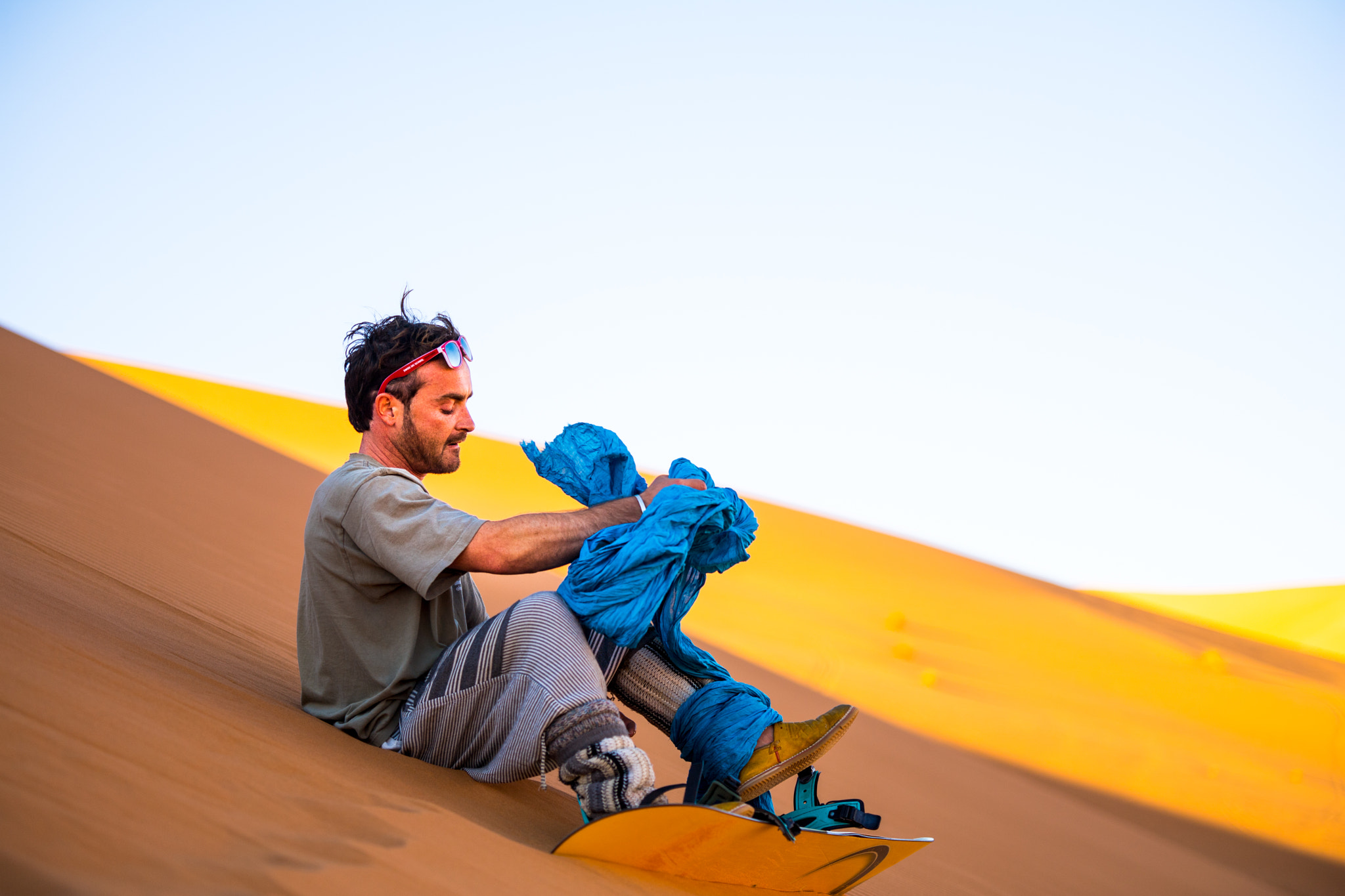 Sigma 70-200mm F2.8 EX DG Macro HSM II sample photo. Merzouga the golden dunes sandboard photography