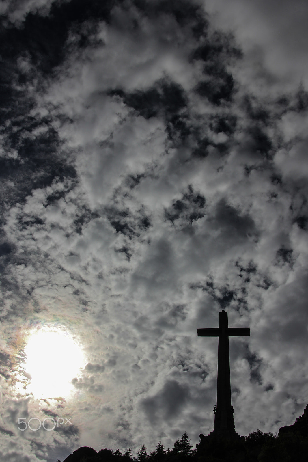 Canon EOS 550D (EOS Rebel T2i / EOS Kiss X4) sample photo. Valley of the fallen photography