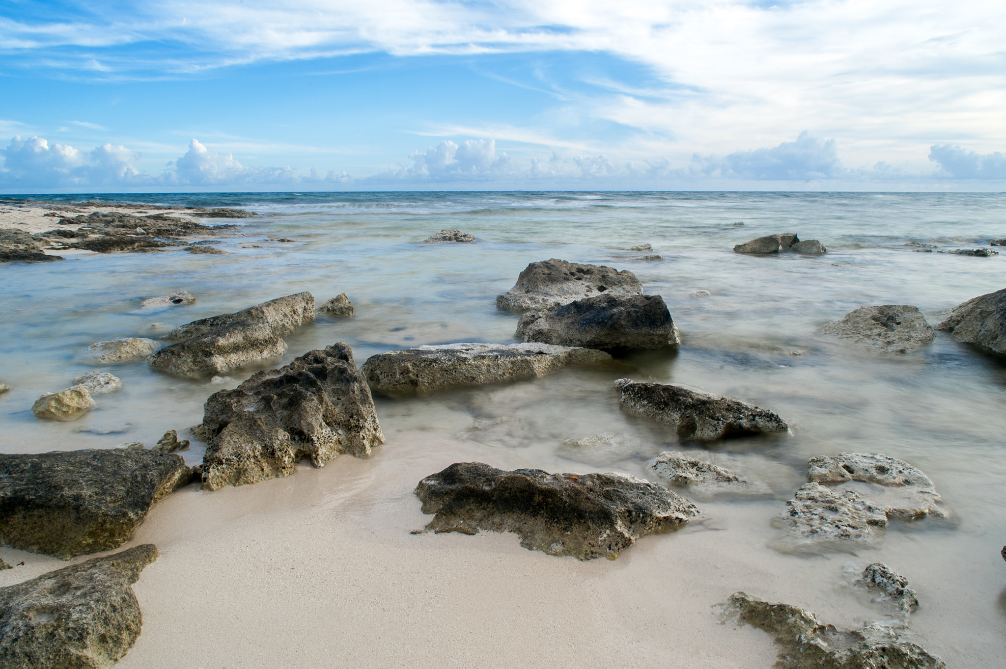 Nikon D700 sample photo. Rocas photography