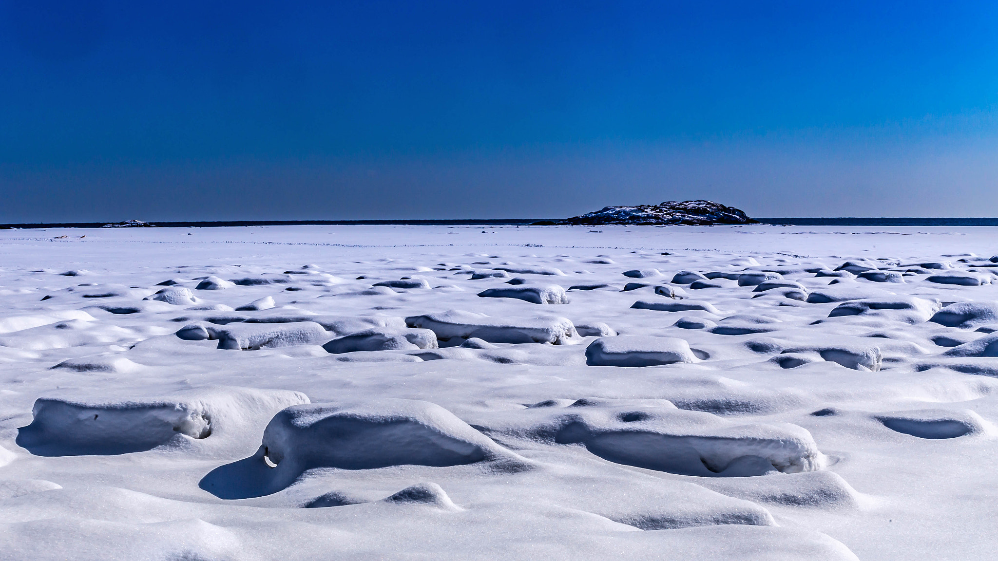 Canon EF 75-300mm F4.0-5.6 IS USM sample photo. Winter at the beach 2 photography