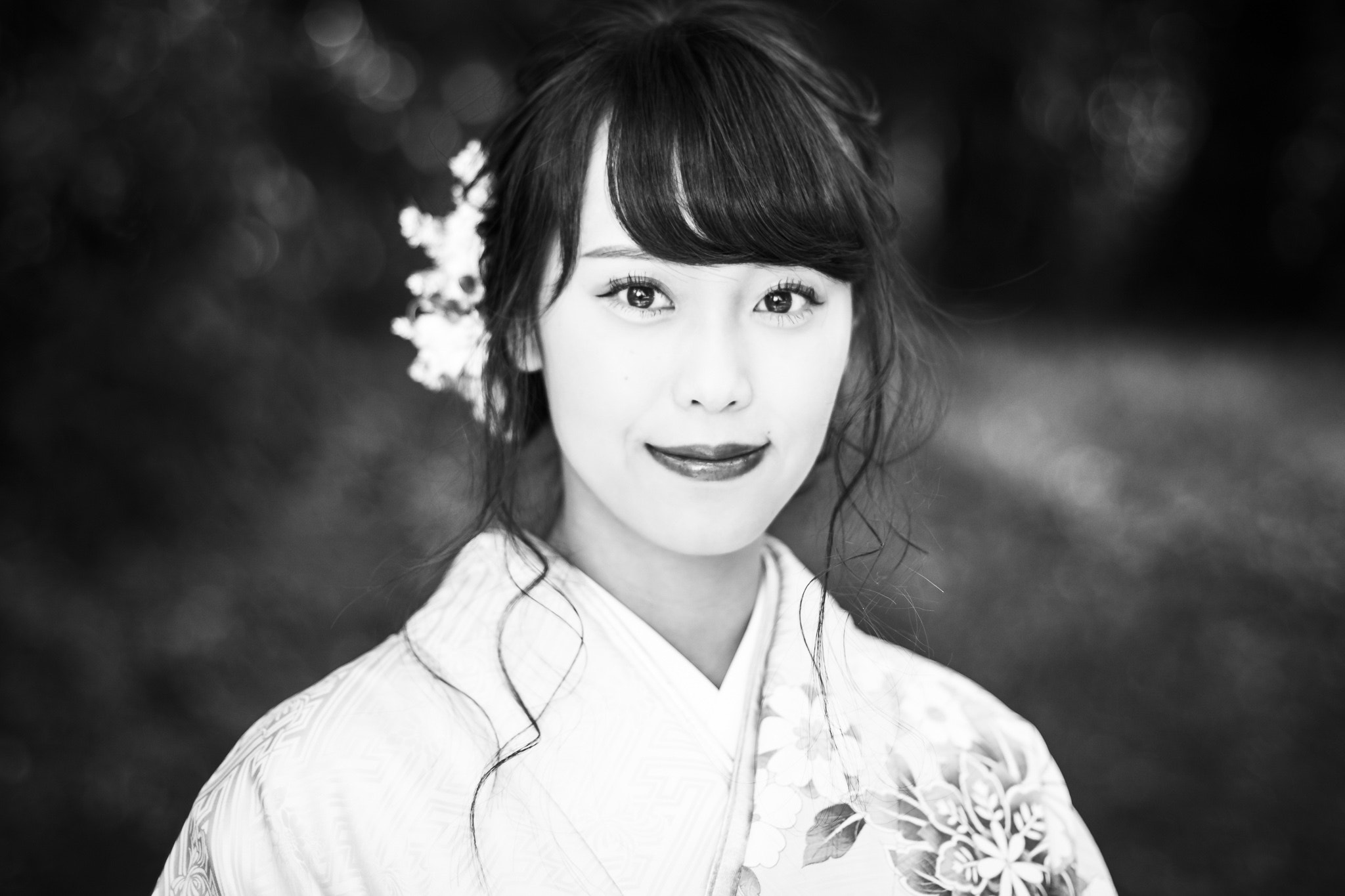 Canon EF 50mm F1.4 USM sample photo. Japanese girl in traditional dress photography