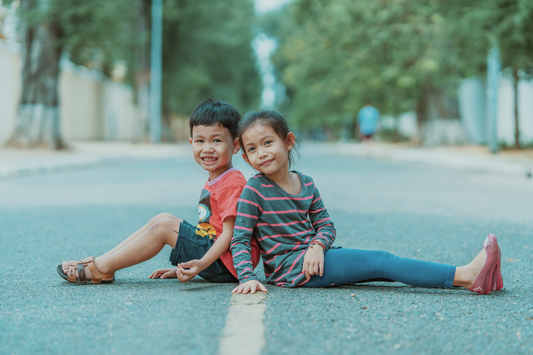 Sony FE 85mm F1.4 GM sample photo. My two little niece & nephew photography