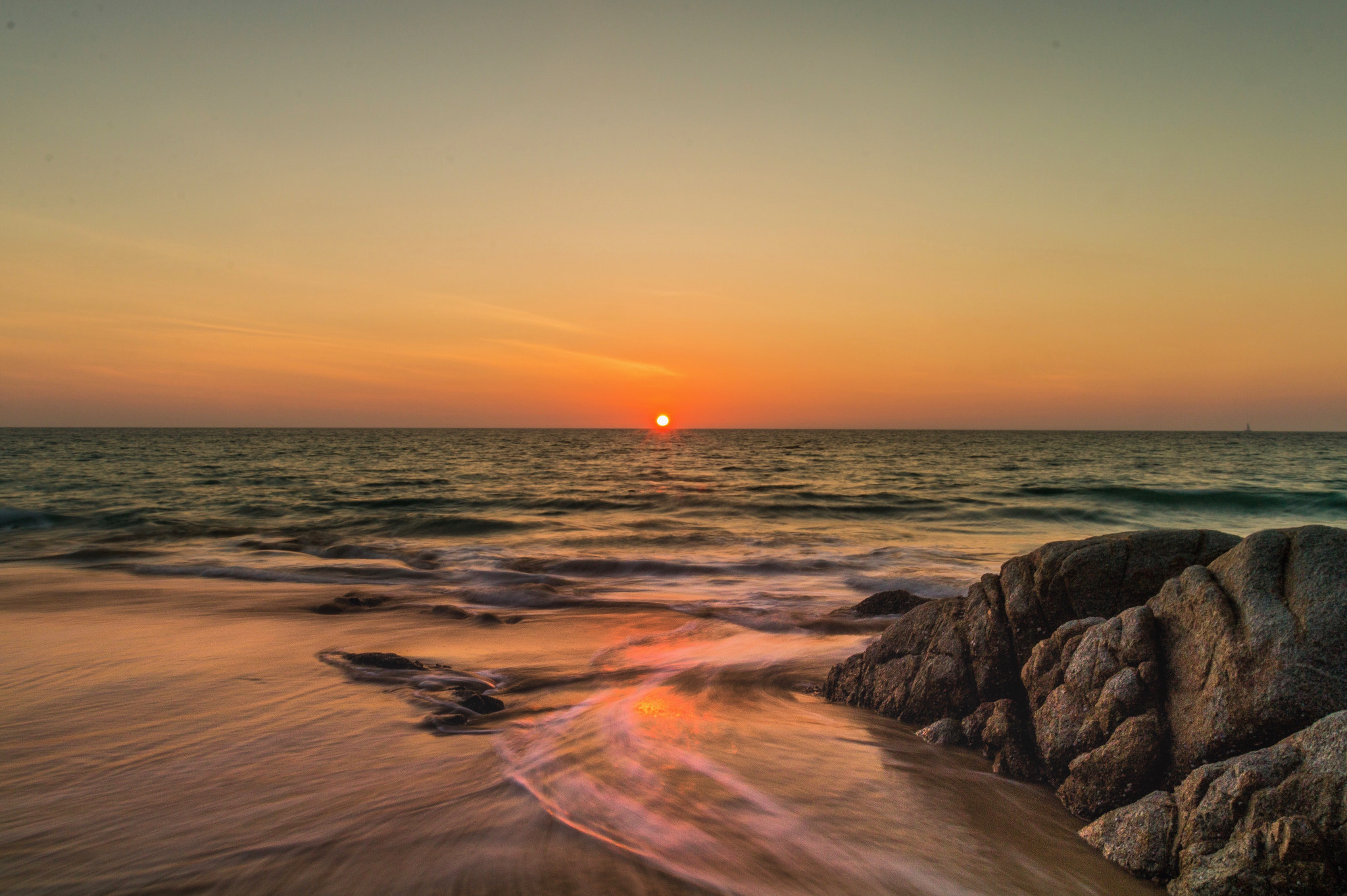 Canon EOS 70D + Canon EF 17-40mm F4L USM sample photo. Sunset in phuket thailand photography