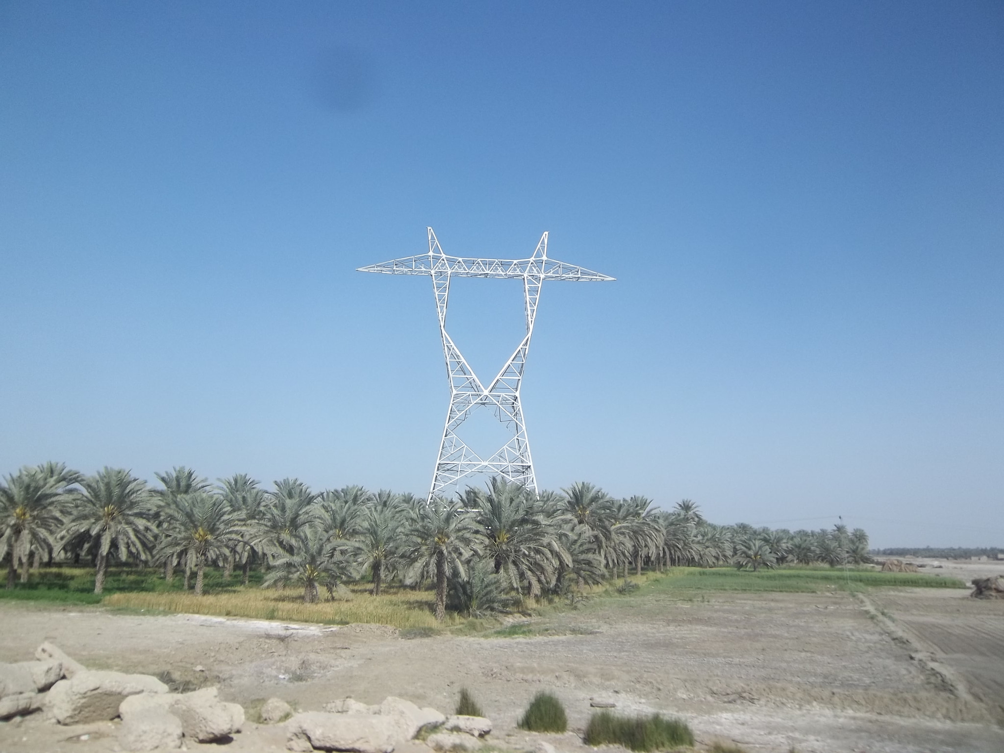 Kodak EASYSHARE M575 DIGITAL CAMERA sample photo. Electric 1100000v  pole photography
