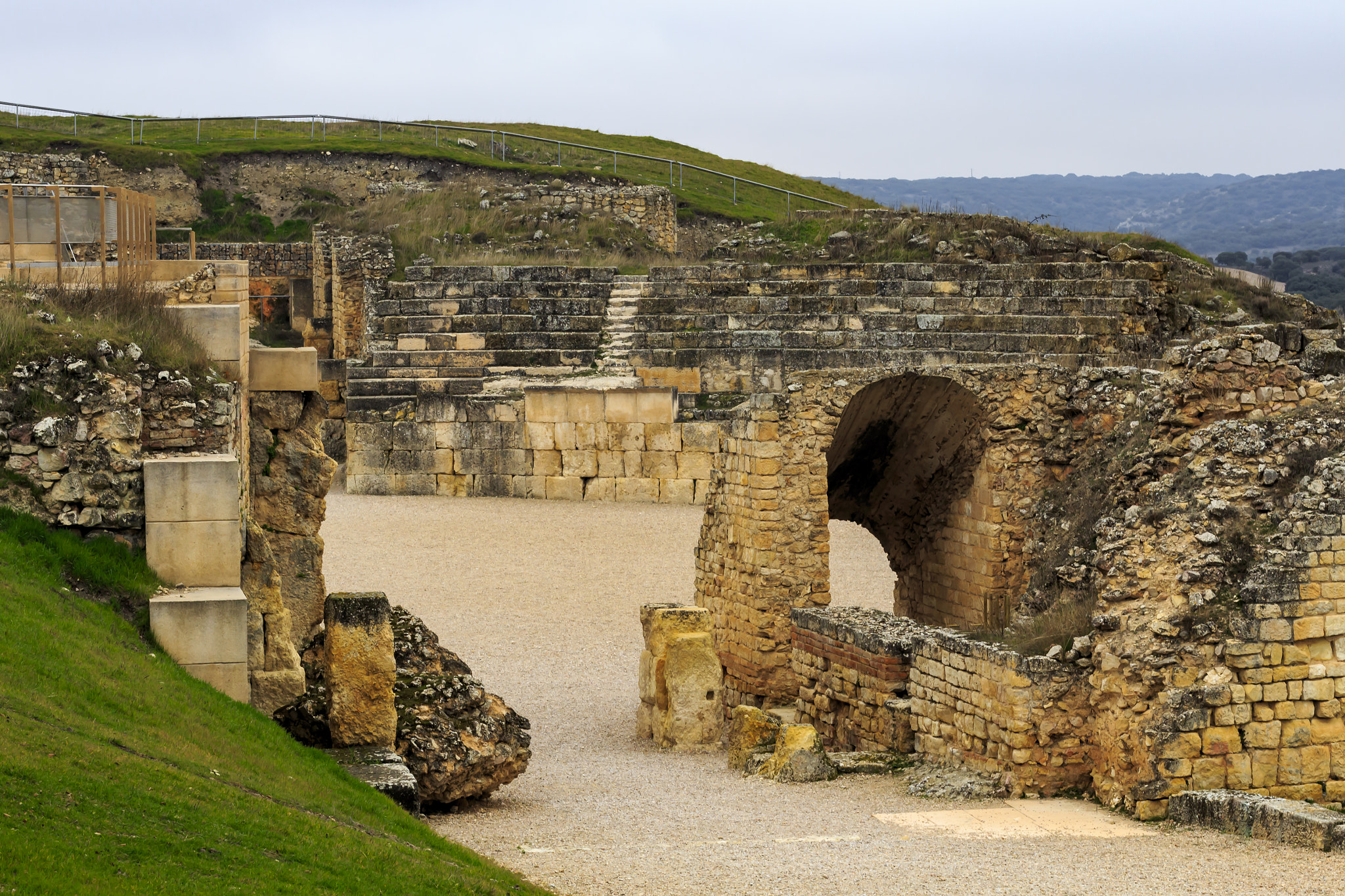 Canon EOS 700D (EOS Rebel T5i / EOS Kiss X7i) + Canon EF 50mm F1.4 USM sample photo. Roman amphitheater (segóbriga) photography
