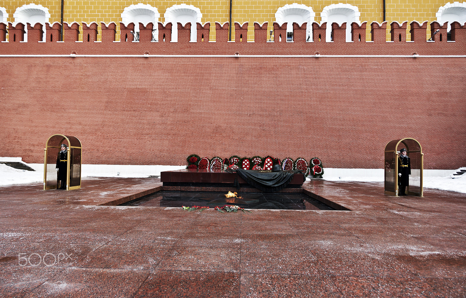 Canon EOS 550D (EOS Rebel T2i / EOS Kiss X4) sample photo. Eternal flame at the tomb of the unknown soldier i photography