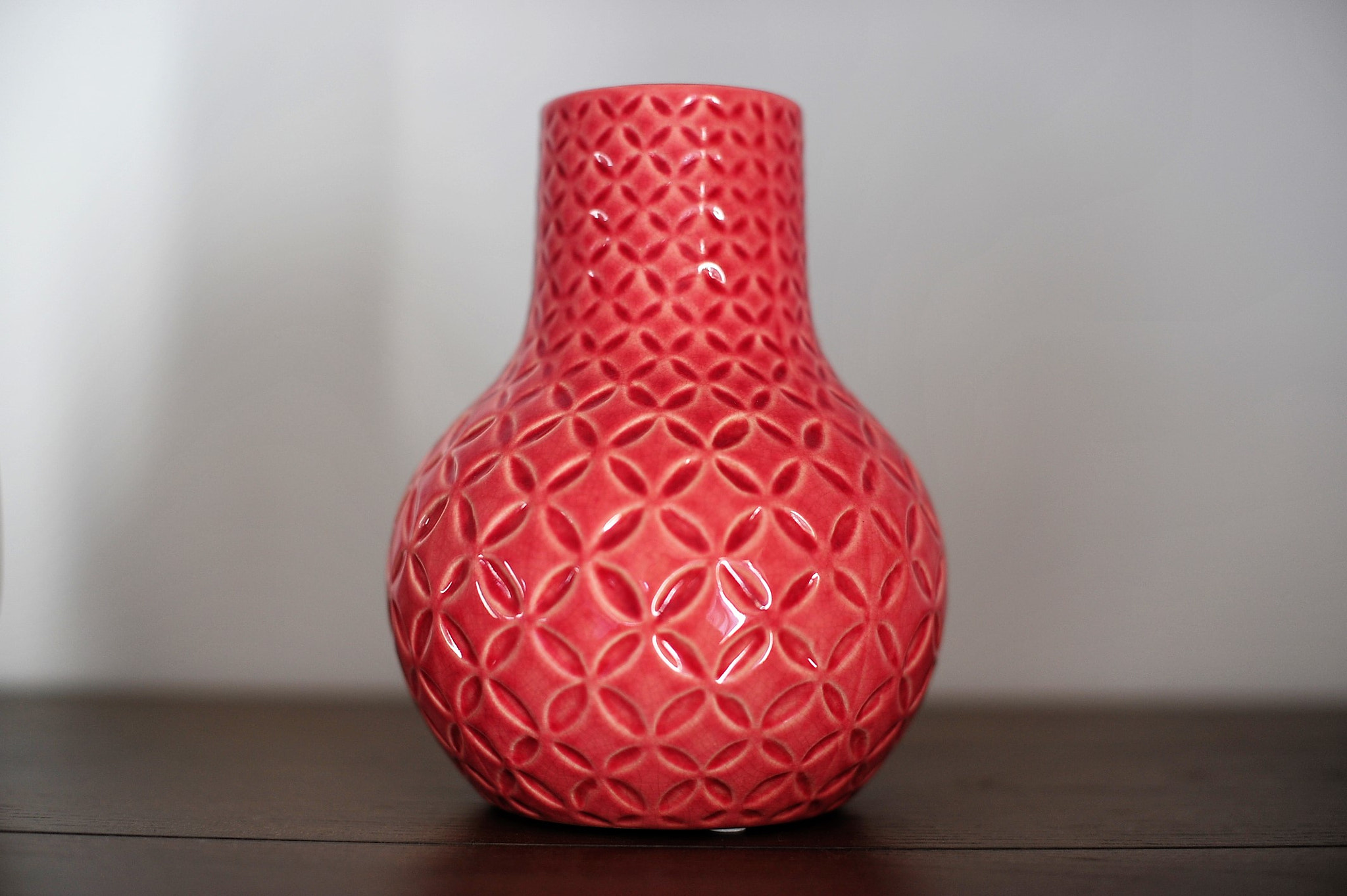 Nikon D700 + Nikon AF-S Nikkor 50mm F1.4G sample photo. Vase photography