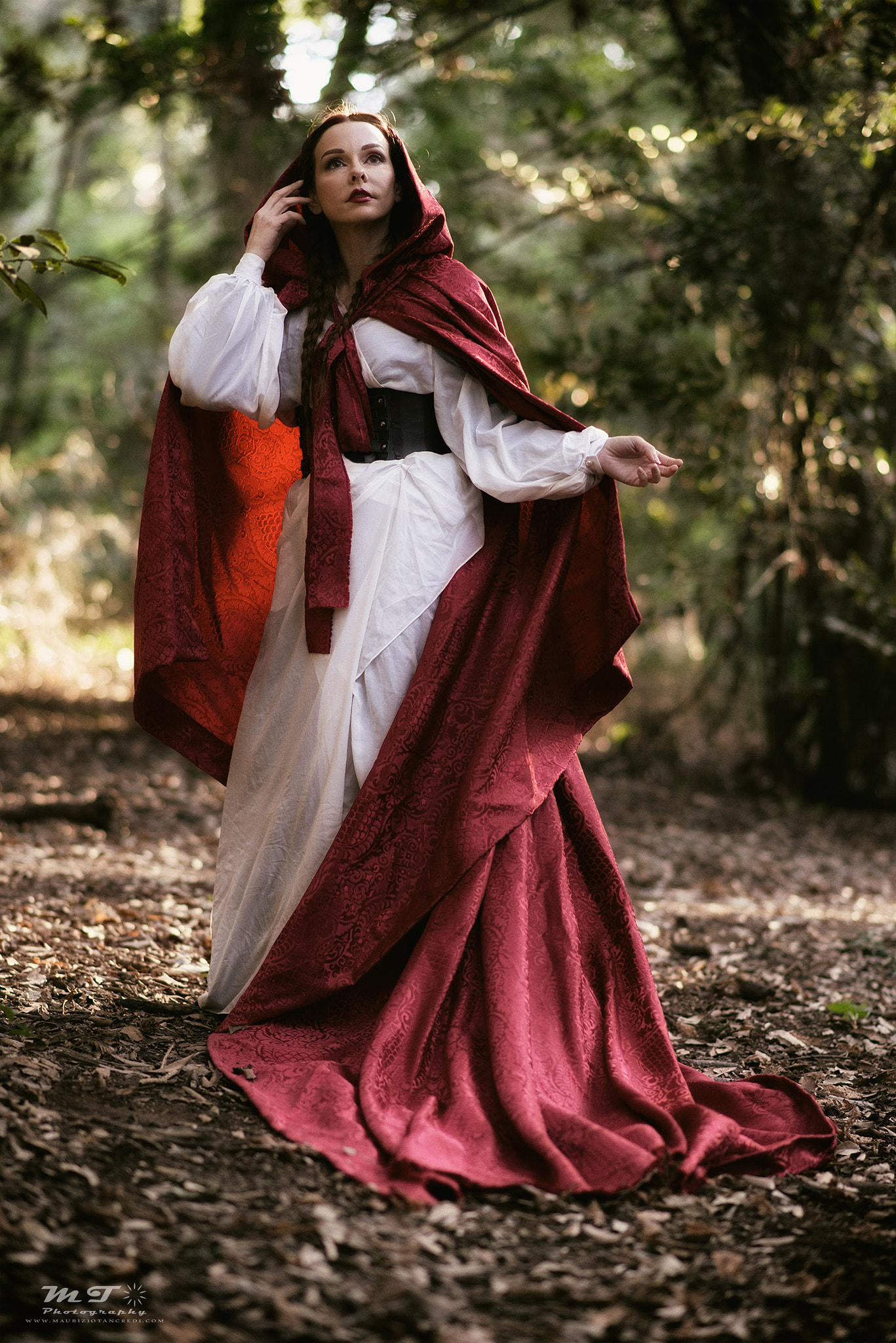 Nikon D600 + Nikon AF-S Nikkor 85mm F1.8G sample photo. Lost in the woods photography