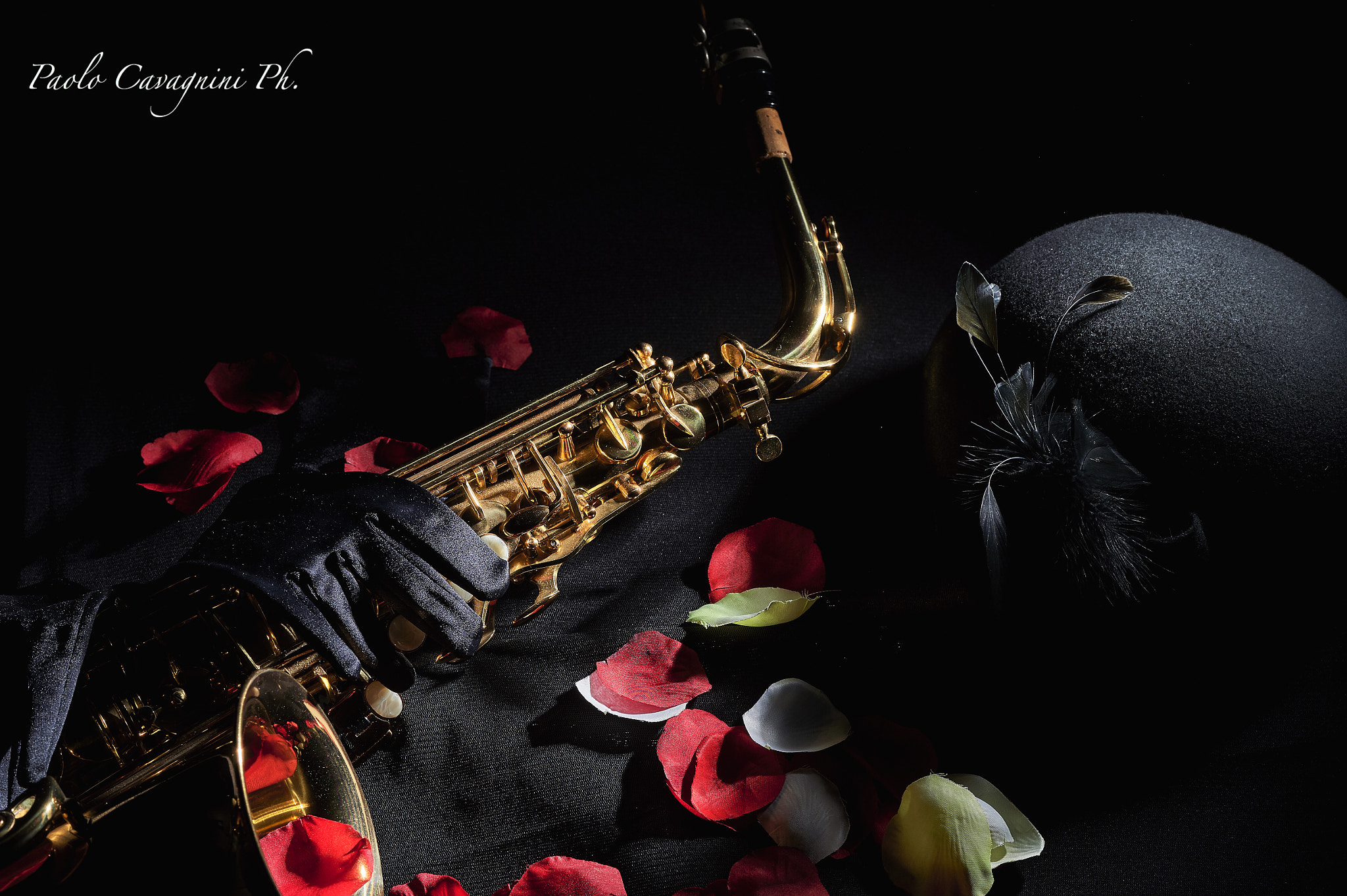 Nikon D4S sample photo. Sax&roses photography