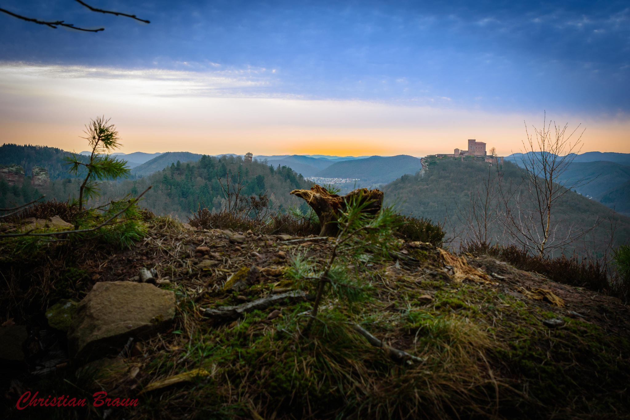 Tamron SP 24-70mm F2.8 Di VC USD sample photo. Reichsburg trifels photography