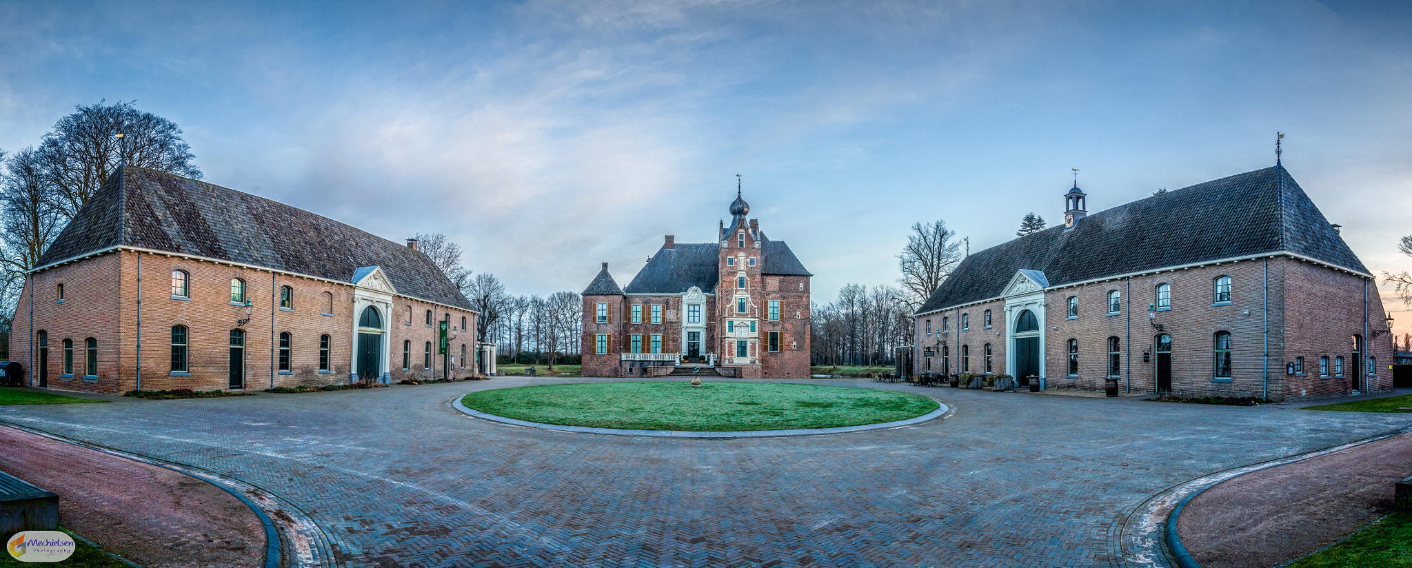 Canon EOS 7D Mark II + Canon EF-S 15-85mm F3.5-5.6 IS USM sample photo. Kasteel cannenburgh panorama photography