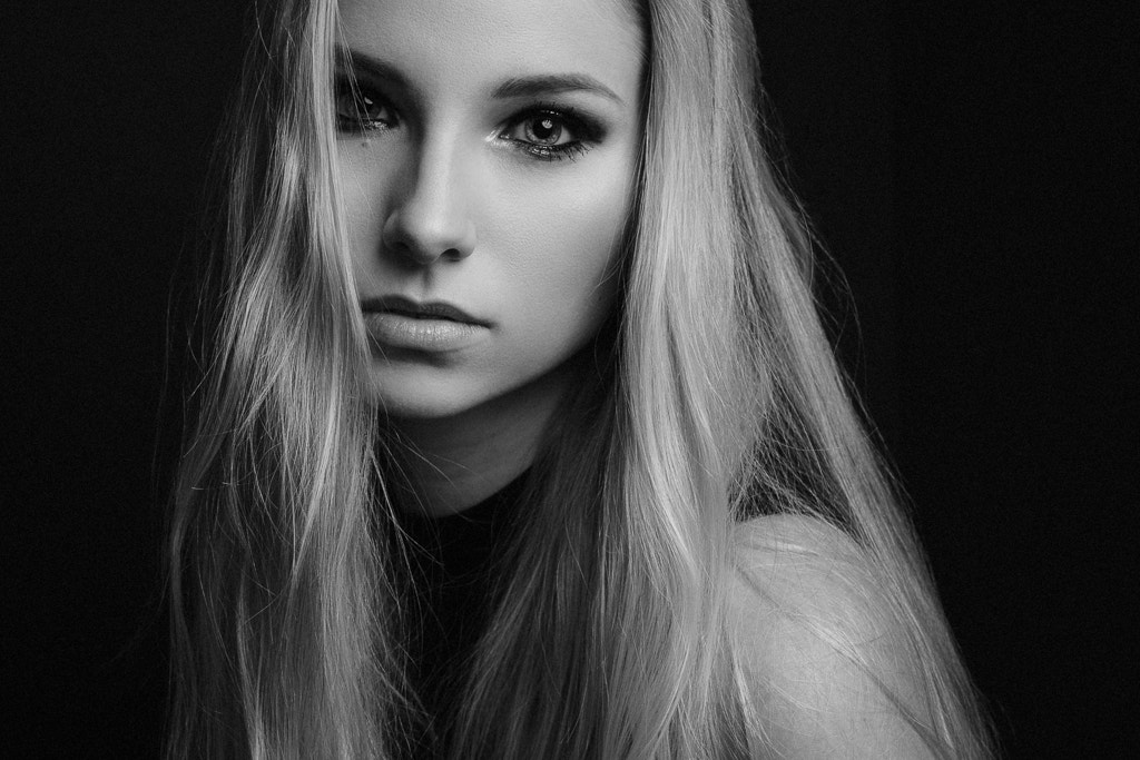 Sigma 50mm F1.4 EX DG HSM sample photo. Alissa photography