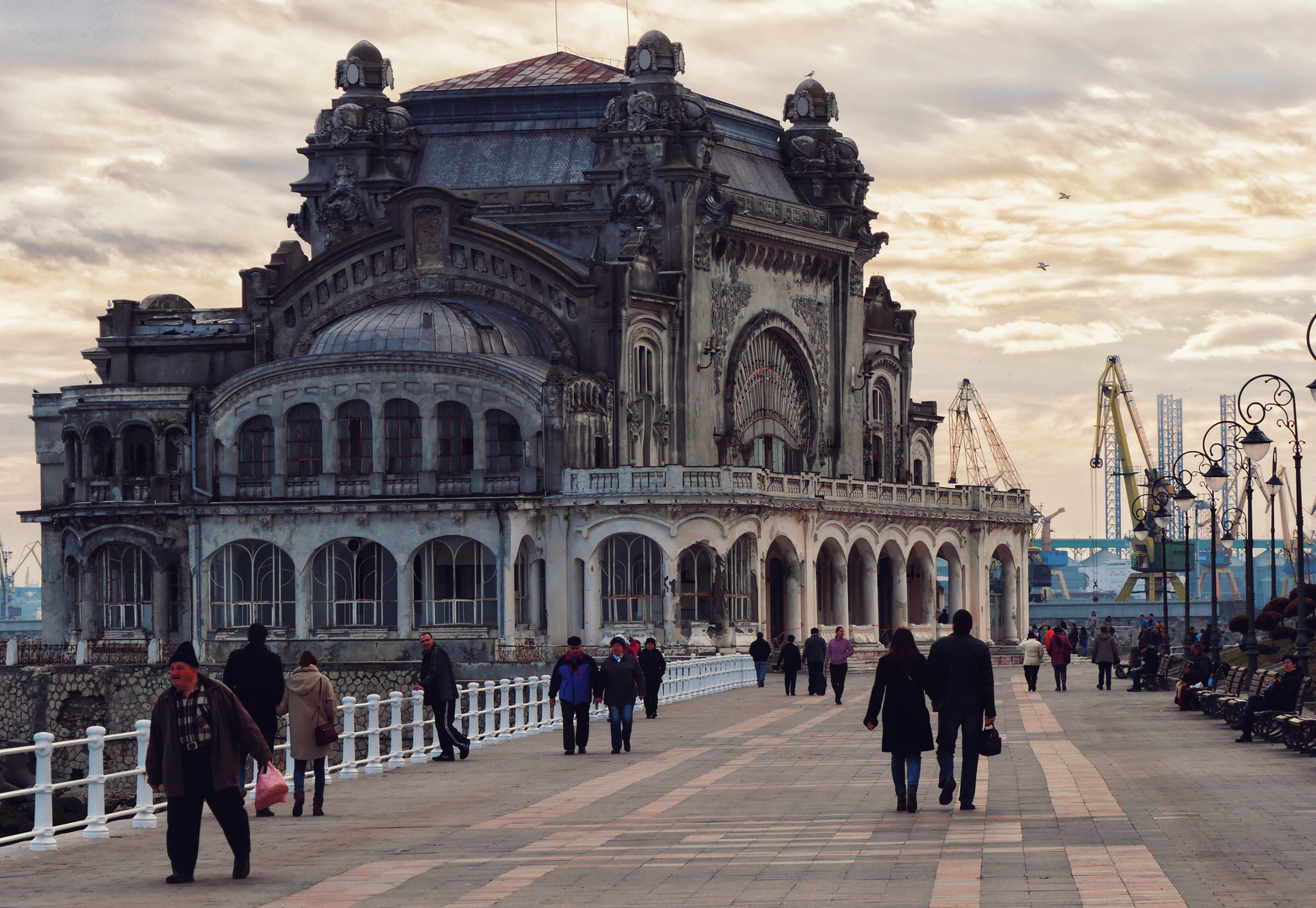 Panasonic Lumix DMC-G7 sample photo. Constanta's casino photography