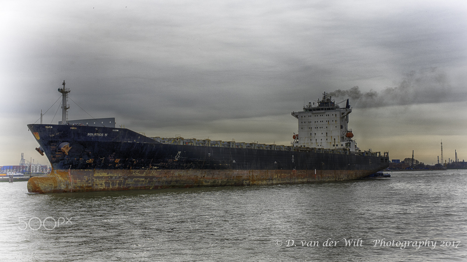 Nikon AF-S Nikkor 28-70mm F2.8 ED-IF sample photo. Waalhaven rotterdam 2017 photography