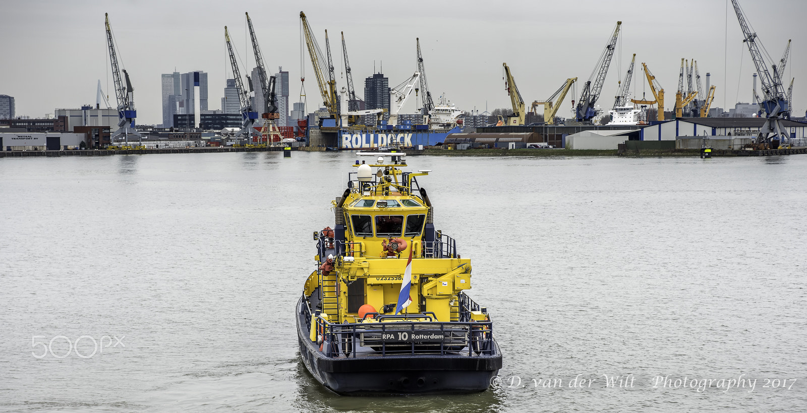 Nikon AF-S Nikkor 28-70mm F2.8 ED-IF sample photo. Waalhaven rotterdam 2017 photography