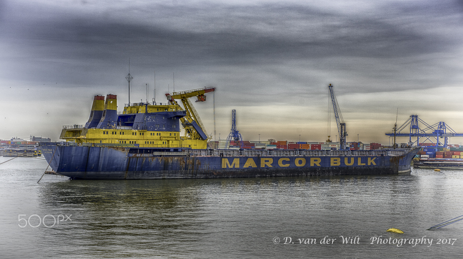 Nikon AF-S Nikkor 28-70mm F2.8 ED-IF sample photo. Waalhaven rotterdam 2017 photography