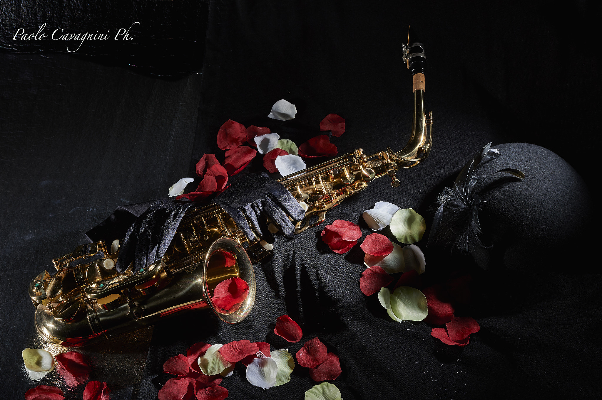 Nikon D4S sample photo. Sax&rose 2.0 photography