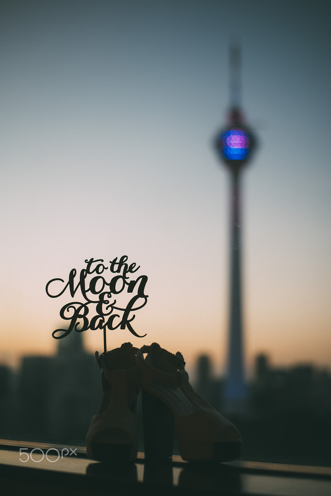 Nikon D600 + Nikon AF-S Nikkor 50mm F1.8G sample photo. To the moon & back photography