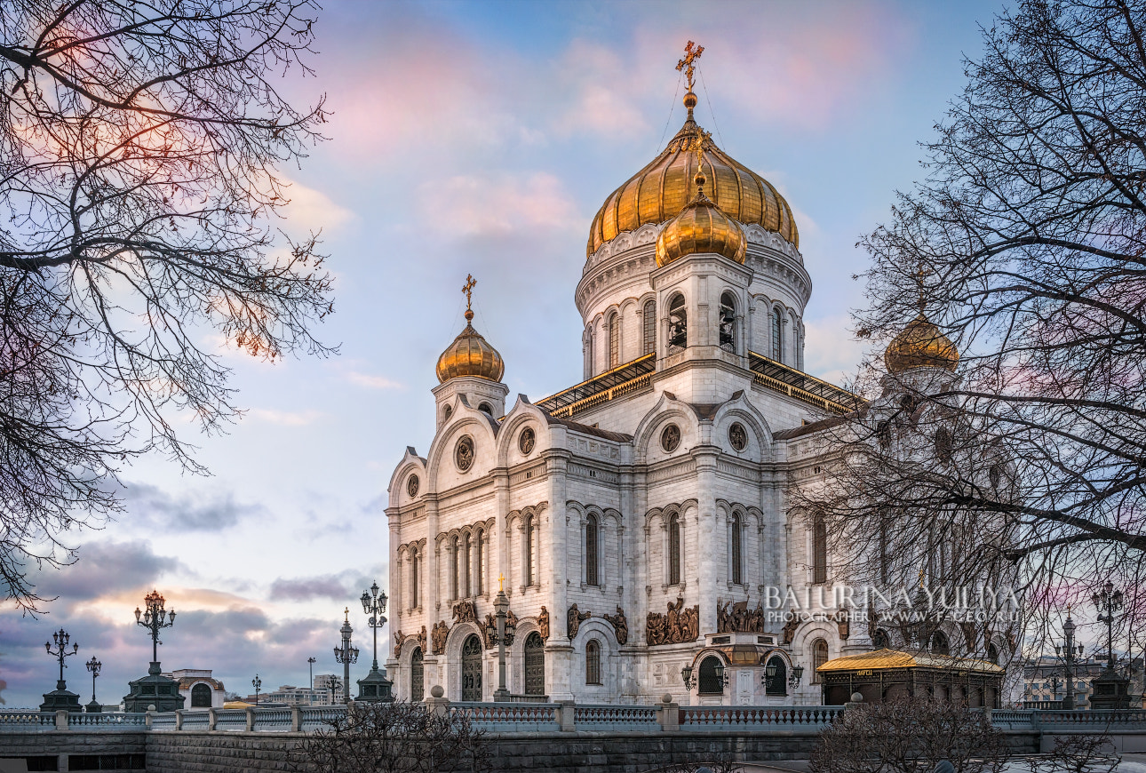 Nikon D800 + Nikon AF-S Nikkor 28-70mm F2.8 ED-IF sample photo. Christ the savior cathedral in moscow photography