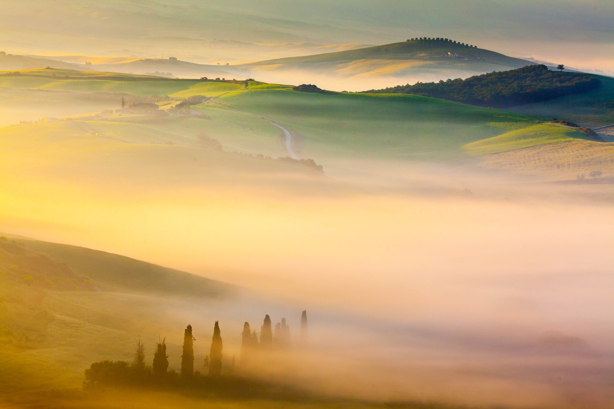Canon EF 100-400mm F4.5-5.6L IS USM sample photo. Still missing tuscany... photography