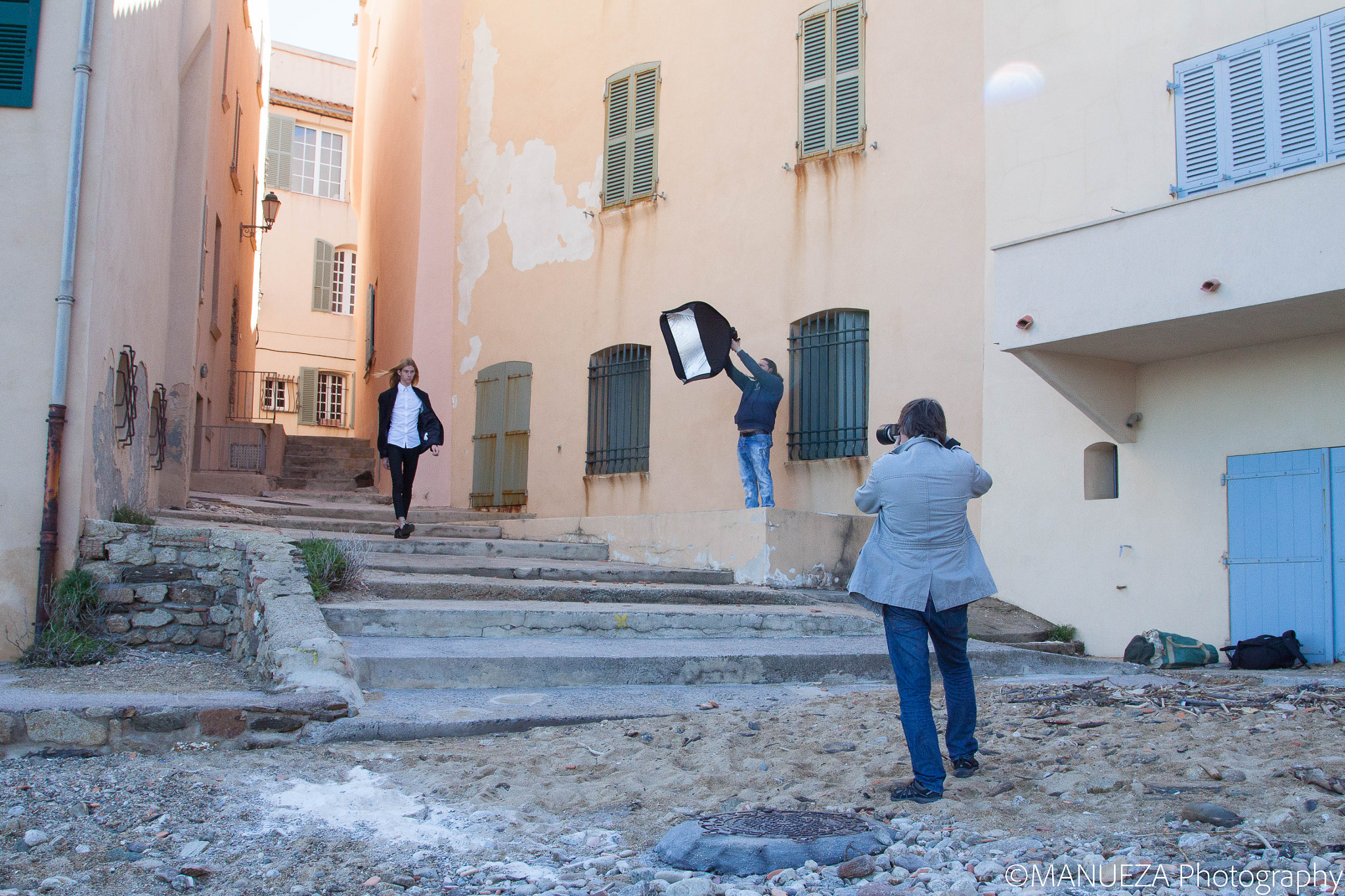 Canon EOS 50D + Canon EF 24-105mm F4L IS USM sample photo. Backstage photo-shooting with fashion photographer photography