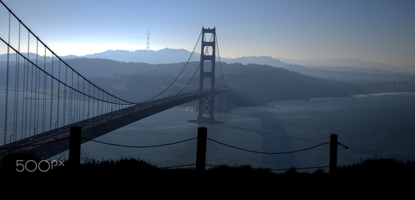 AF Zoom-Nikkor 28-85mm f/3.5-4.5 sample photo. Morning golden gate photography