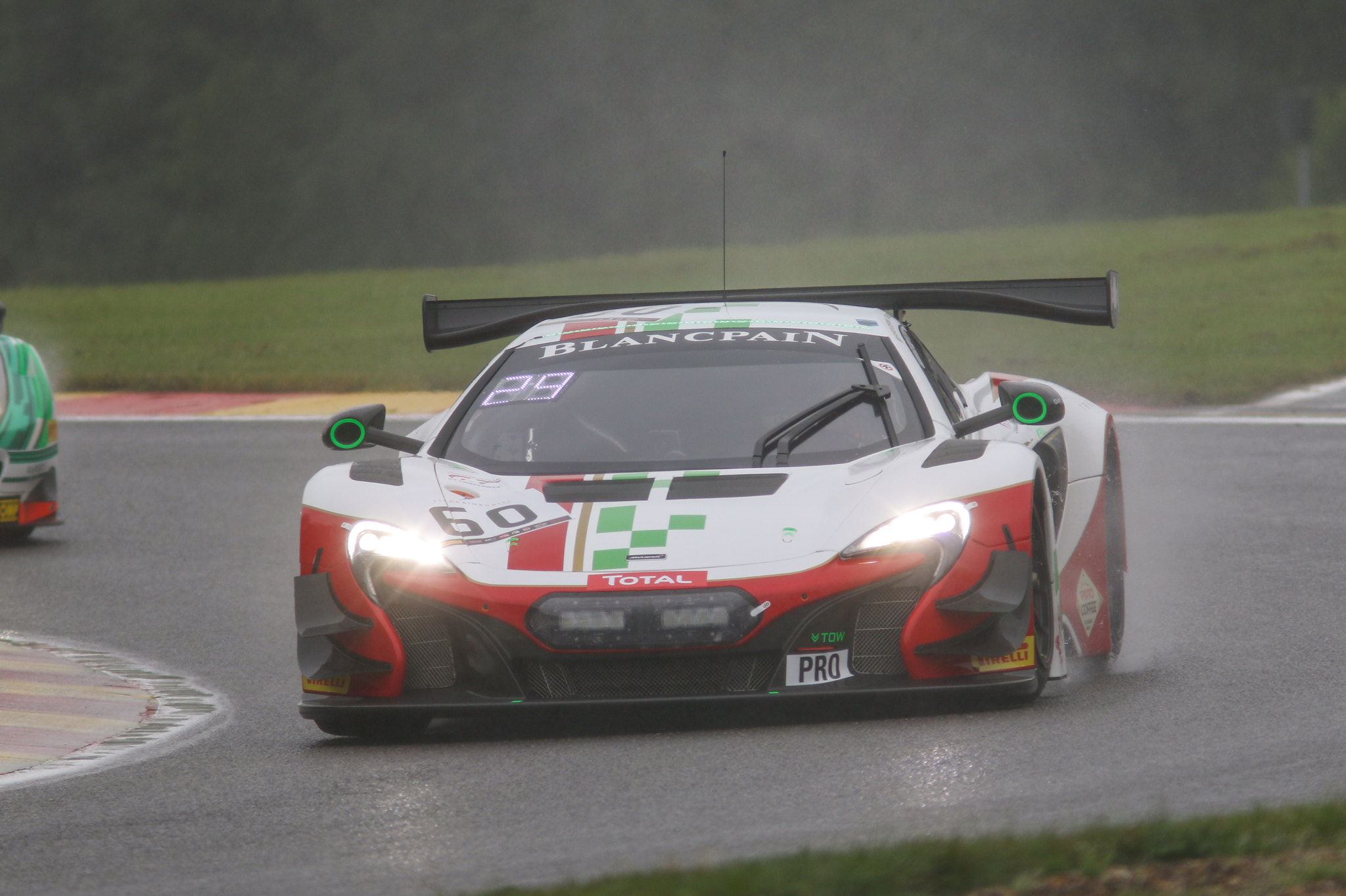 Canon EF 300mm F4L IS USM sample photo. 24 hours of spa 2016 photography