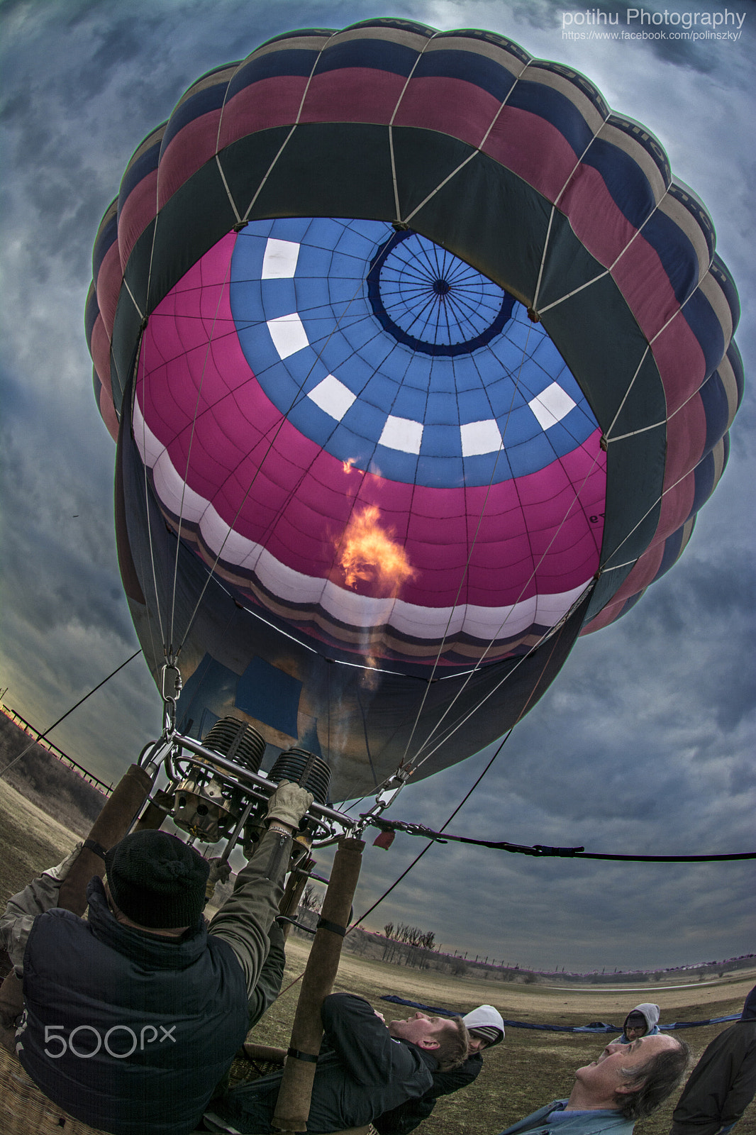 Nikon AF DX Fisheye-Nikkor 10.5mm F2.8G ED sample photo. Hot-air balloon no 1 photography