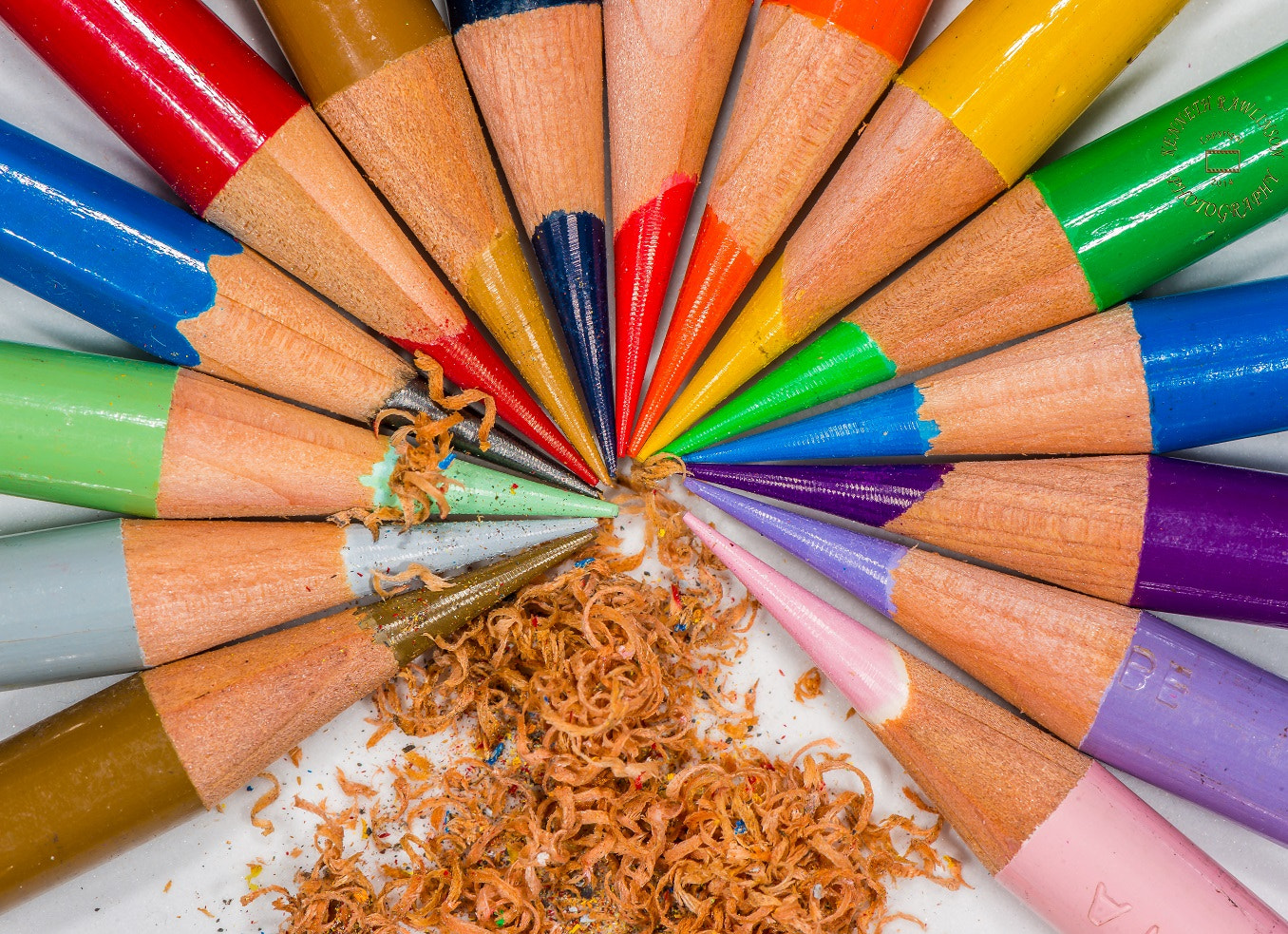 Nikon AF-S Micro-Nikkor 105mm F2.8G IF-ED VR sample photo. Pencils photography