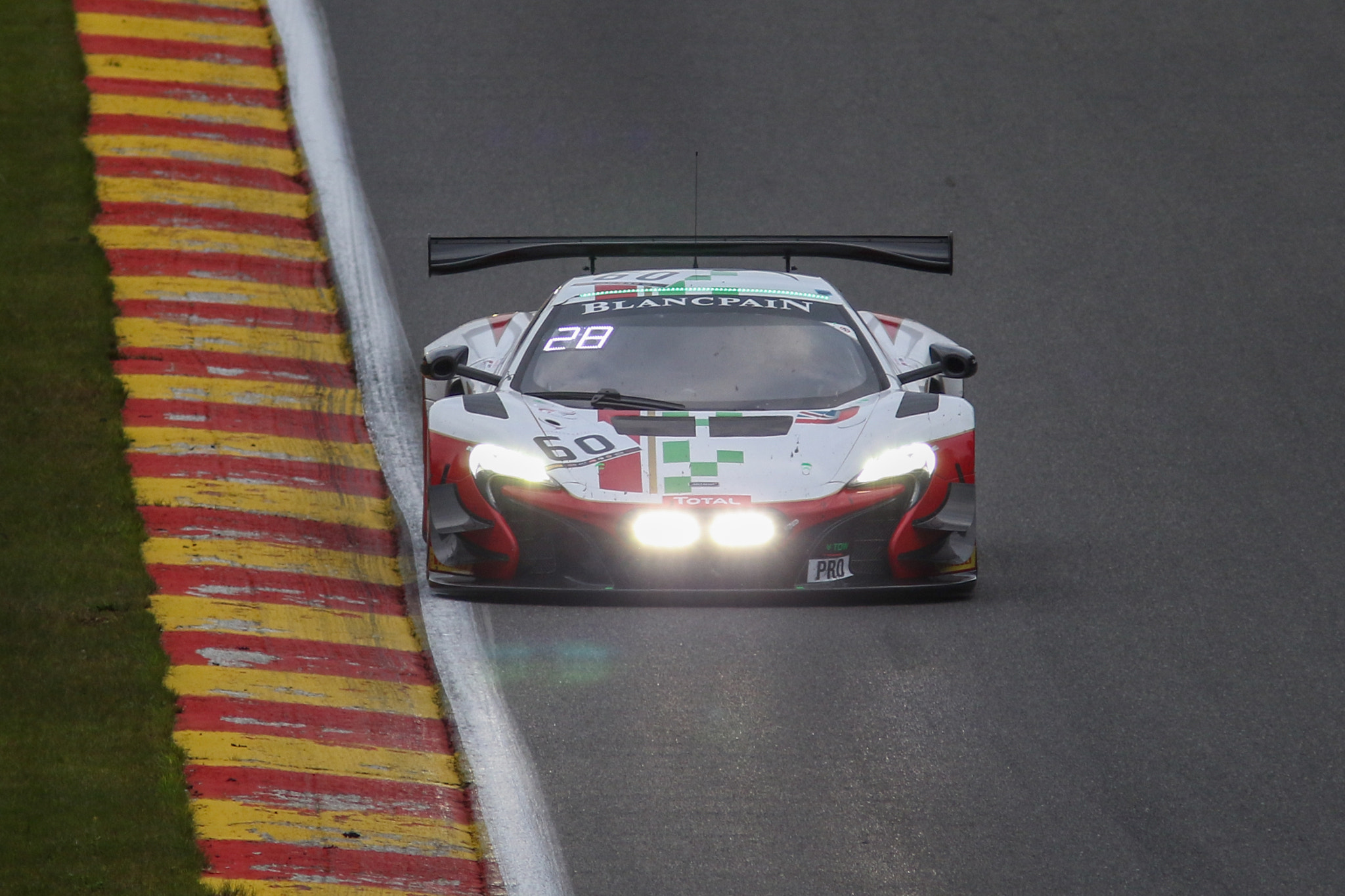Canon EF 300mm F4L IS USM sample photo. 24 hours of spa 2016 photography