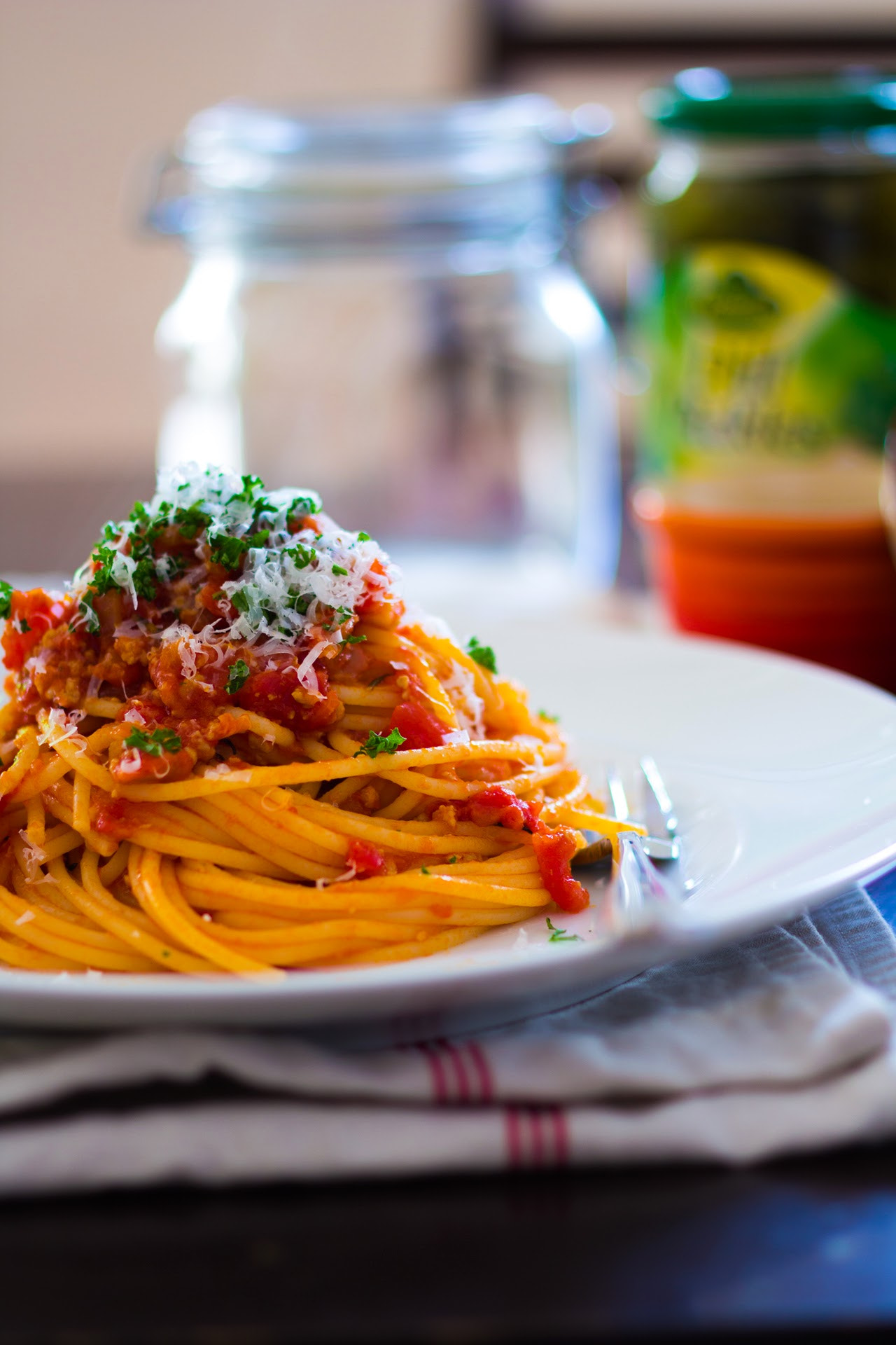 ZEISS Makro-Planar T* 50mm F2 sample photo. Meat sauce pasta photography