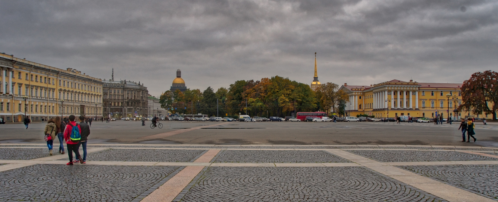 Sony a7R + Sony Vario Tessar T* FE 24-70mm F4 ZA OSS sample photo. Sanct peterburg photography