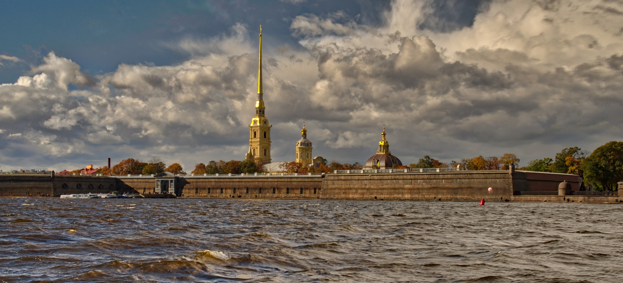 Sony a7R + Sony Vario Tessar T* FE 24-70mm F4 ZA OSS sample photo. Petropavlovsky fortress photography